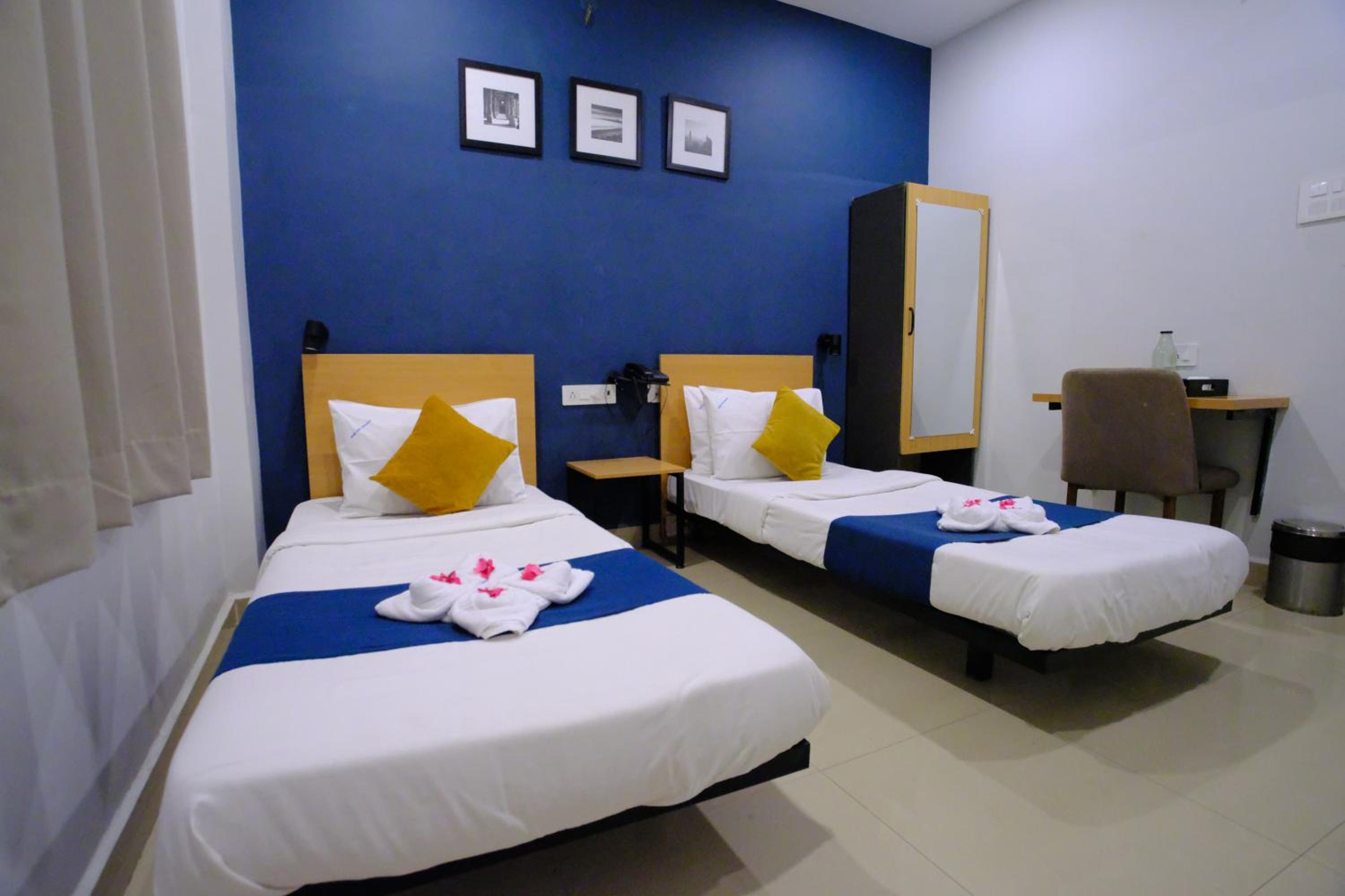 Deluxe Double Room - Photo 3