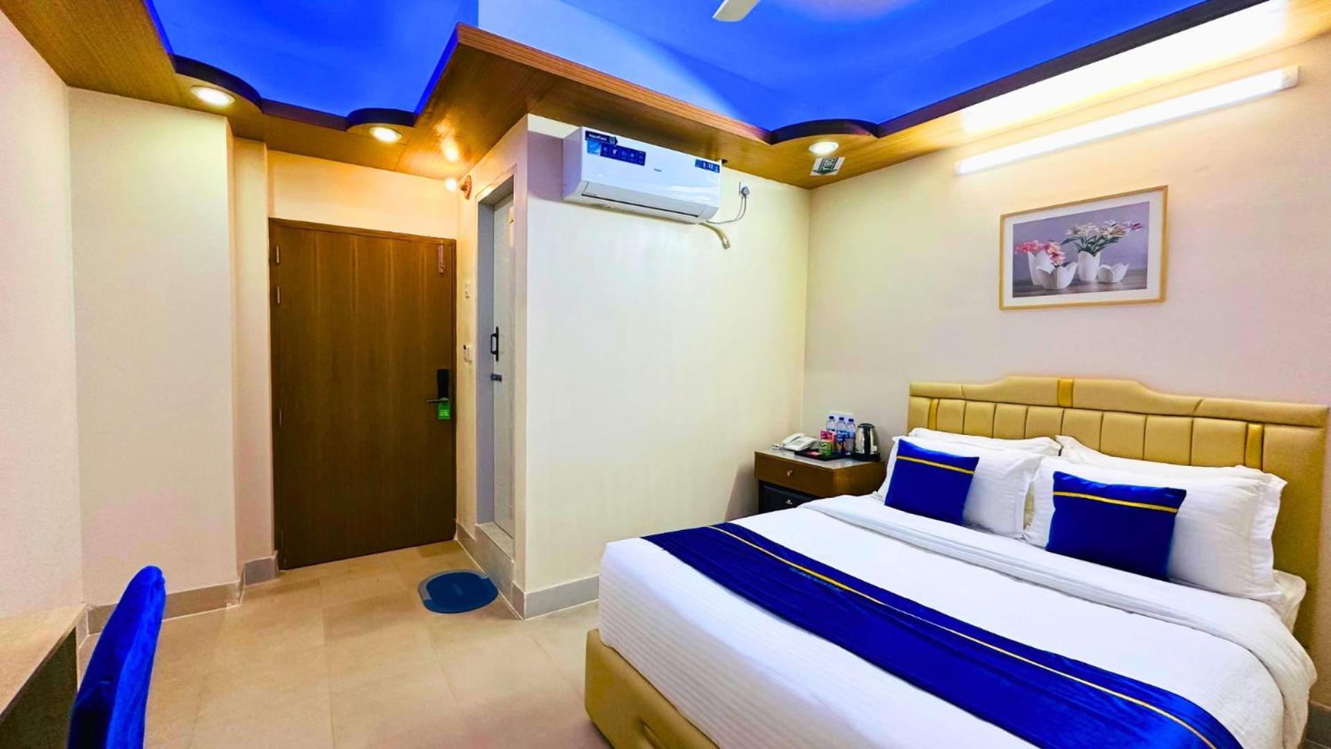 Standard Double Or Twin Room photo 2
