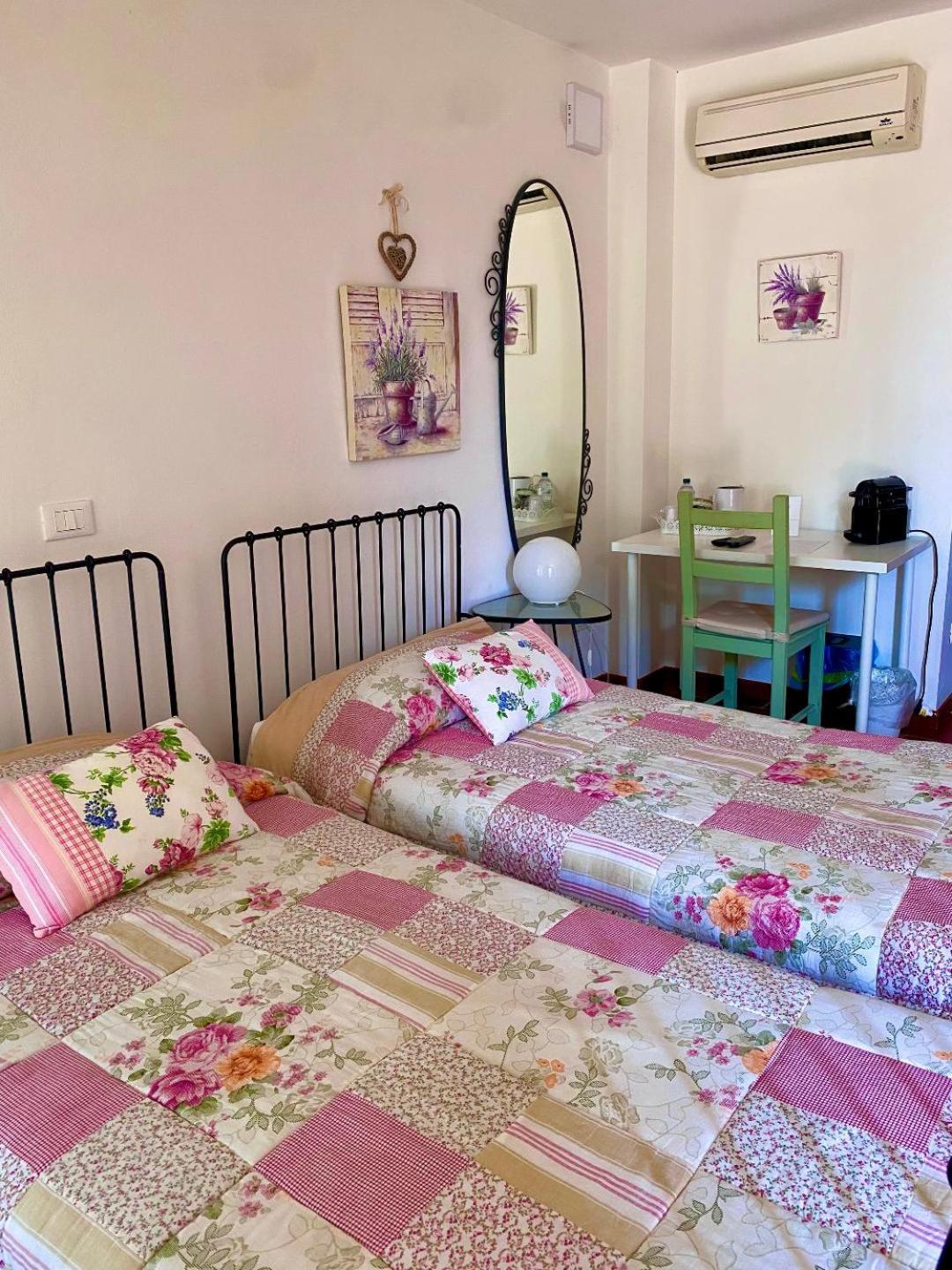 Twin Room photo 1