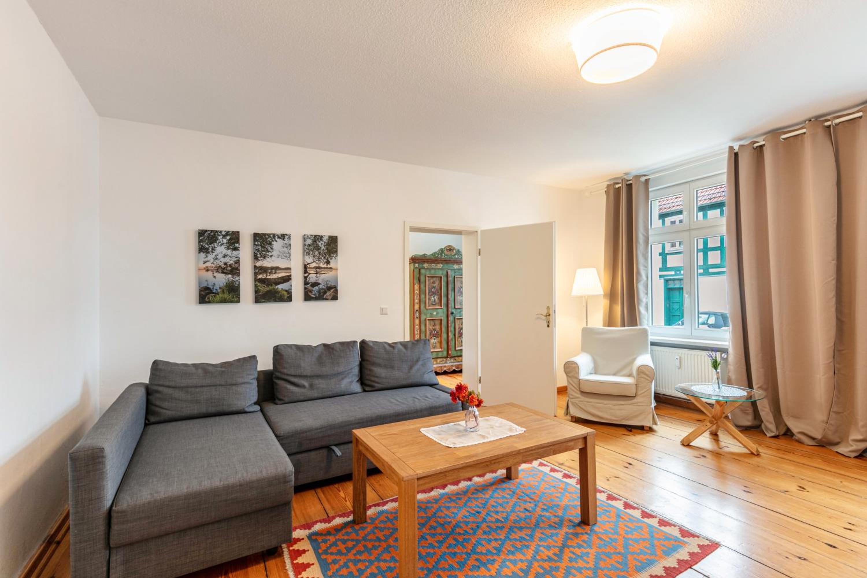 One-Bedroom Apartment with Garden photo 1