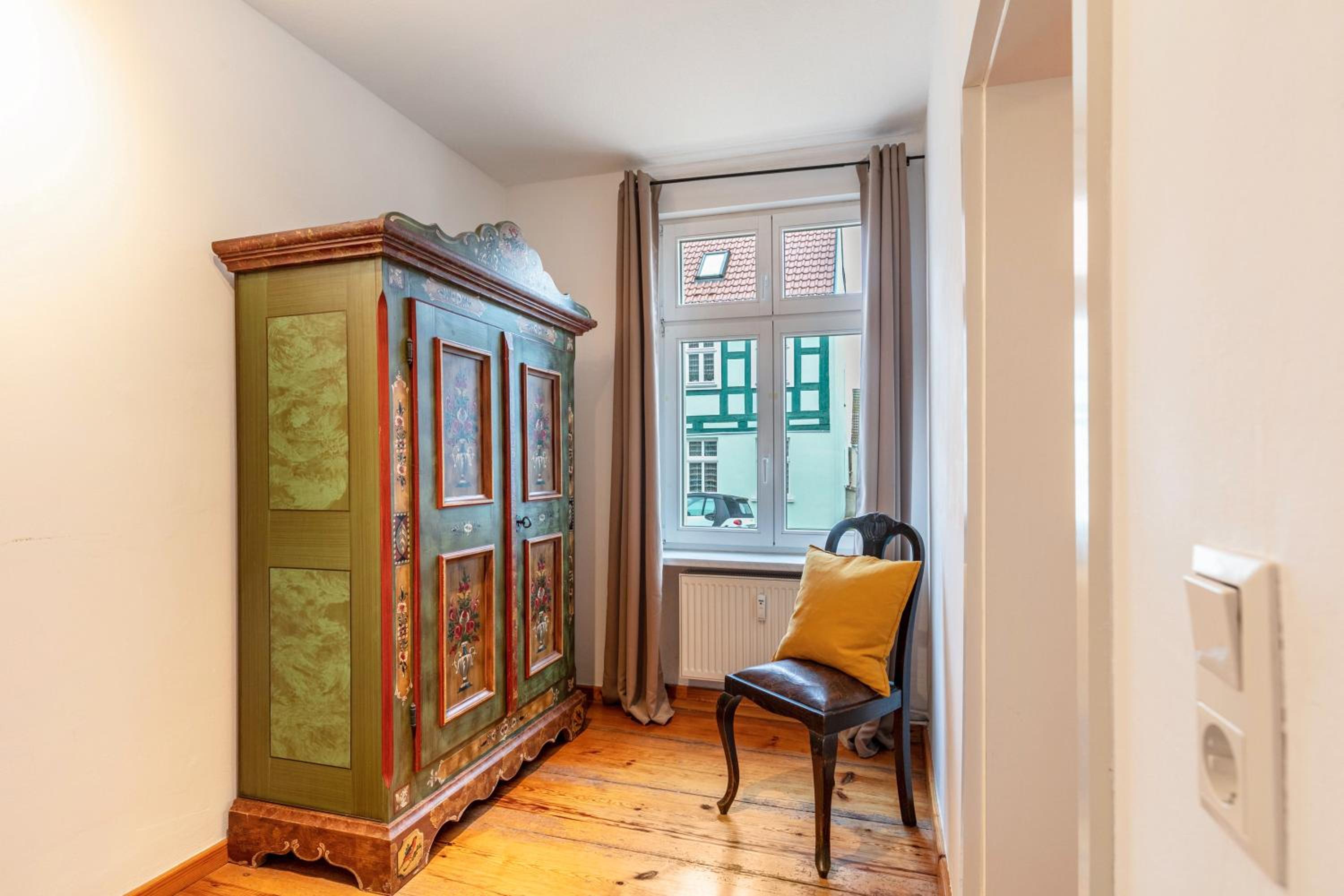 One-Bedroom Apartment with Garden photo 3