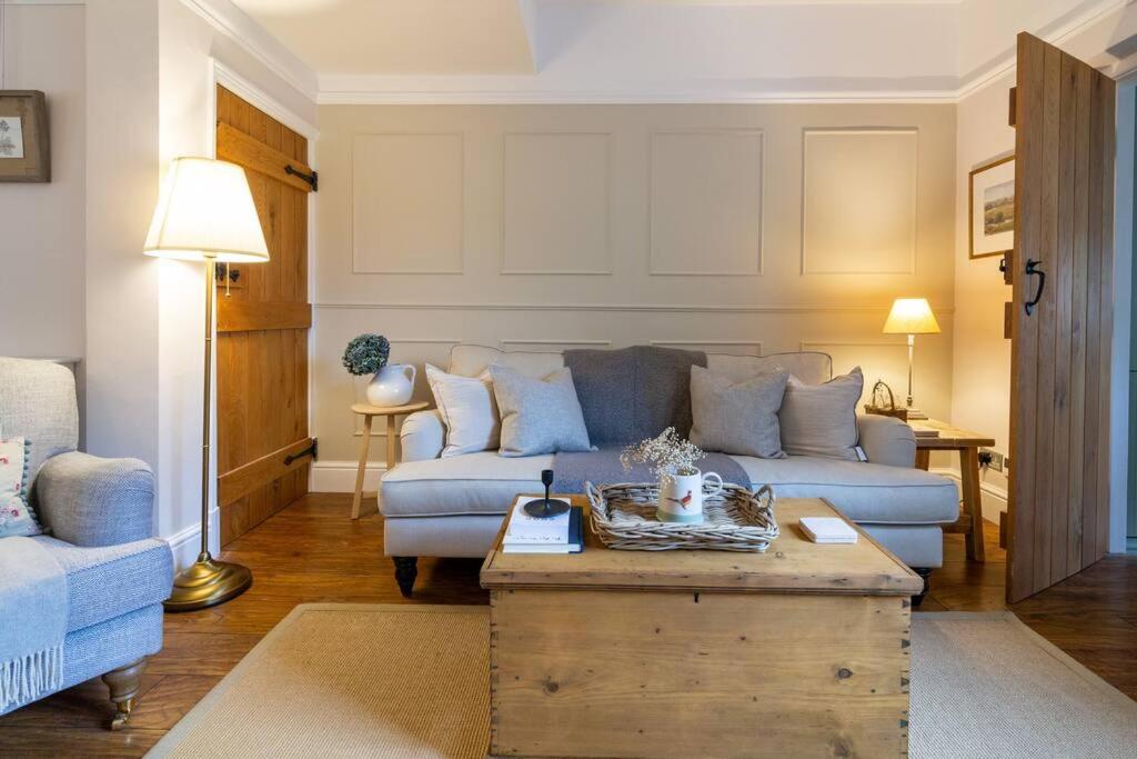 Two-Bedroom House photo 2