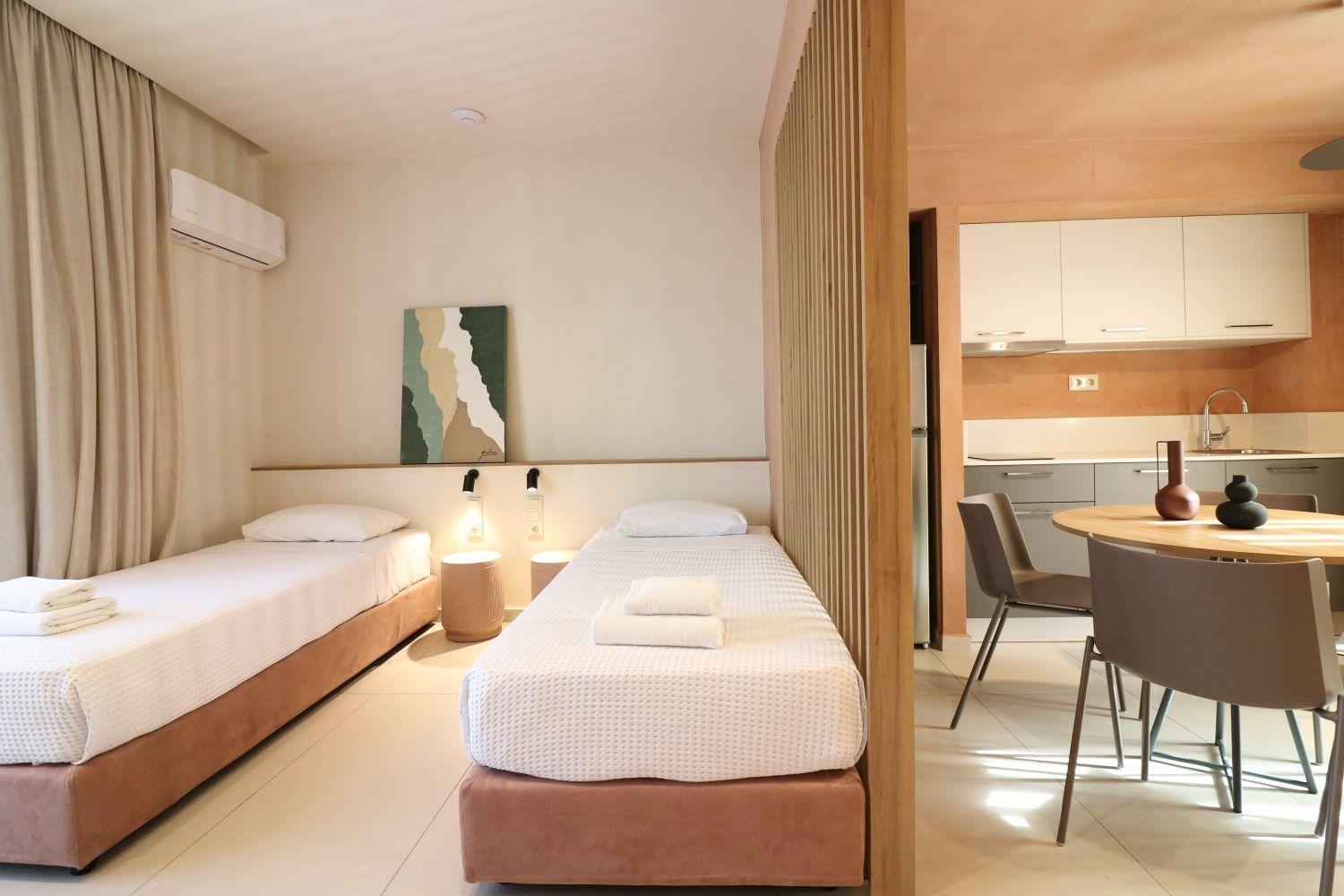 Deluxe Apartment with Sea View - Photo 4