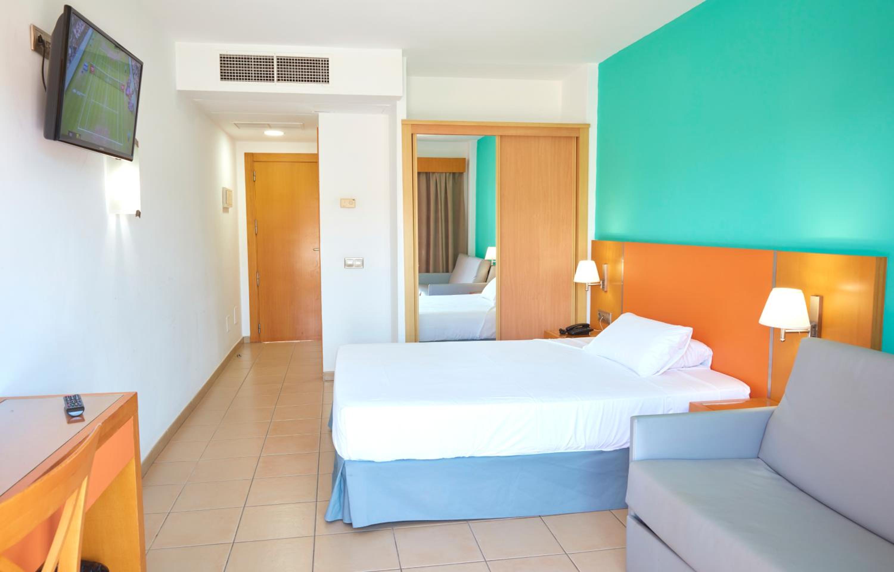 Single Room photo 2