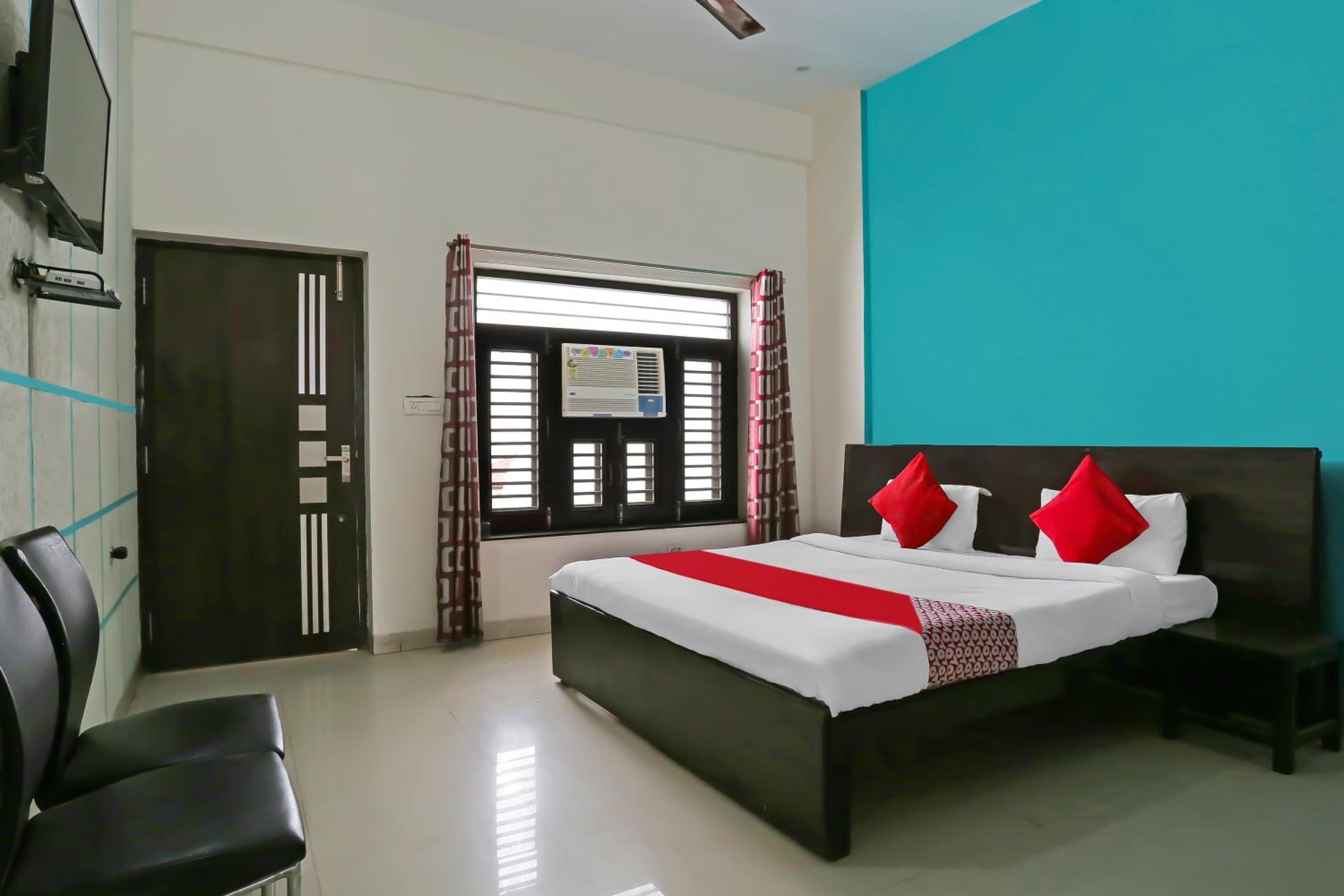 Classic Triple Room