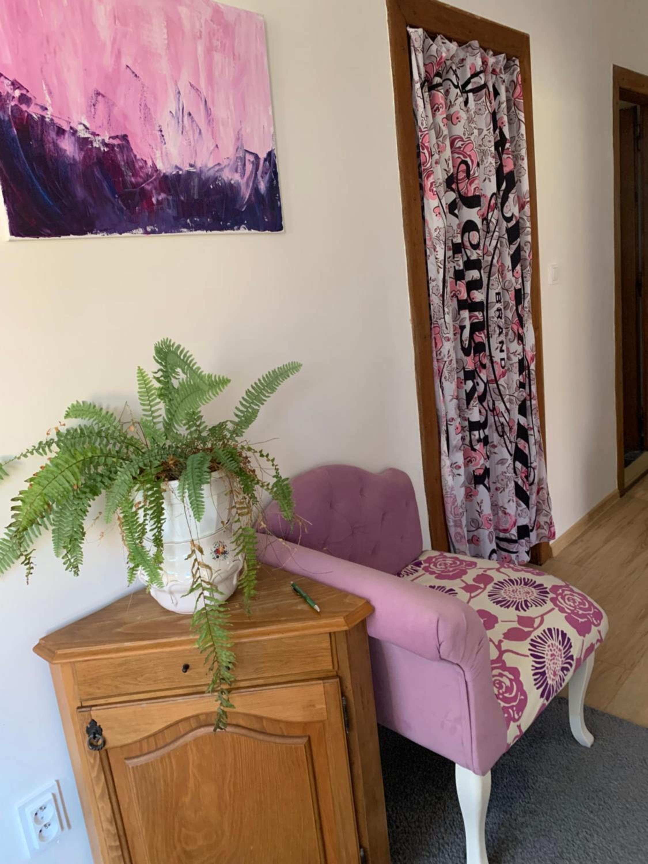 Two-Bedroom House - Photo 9