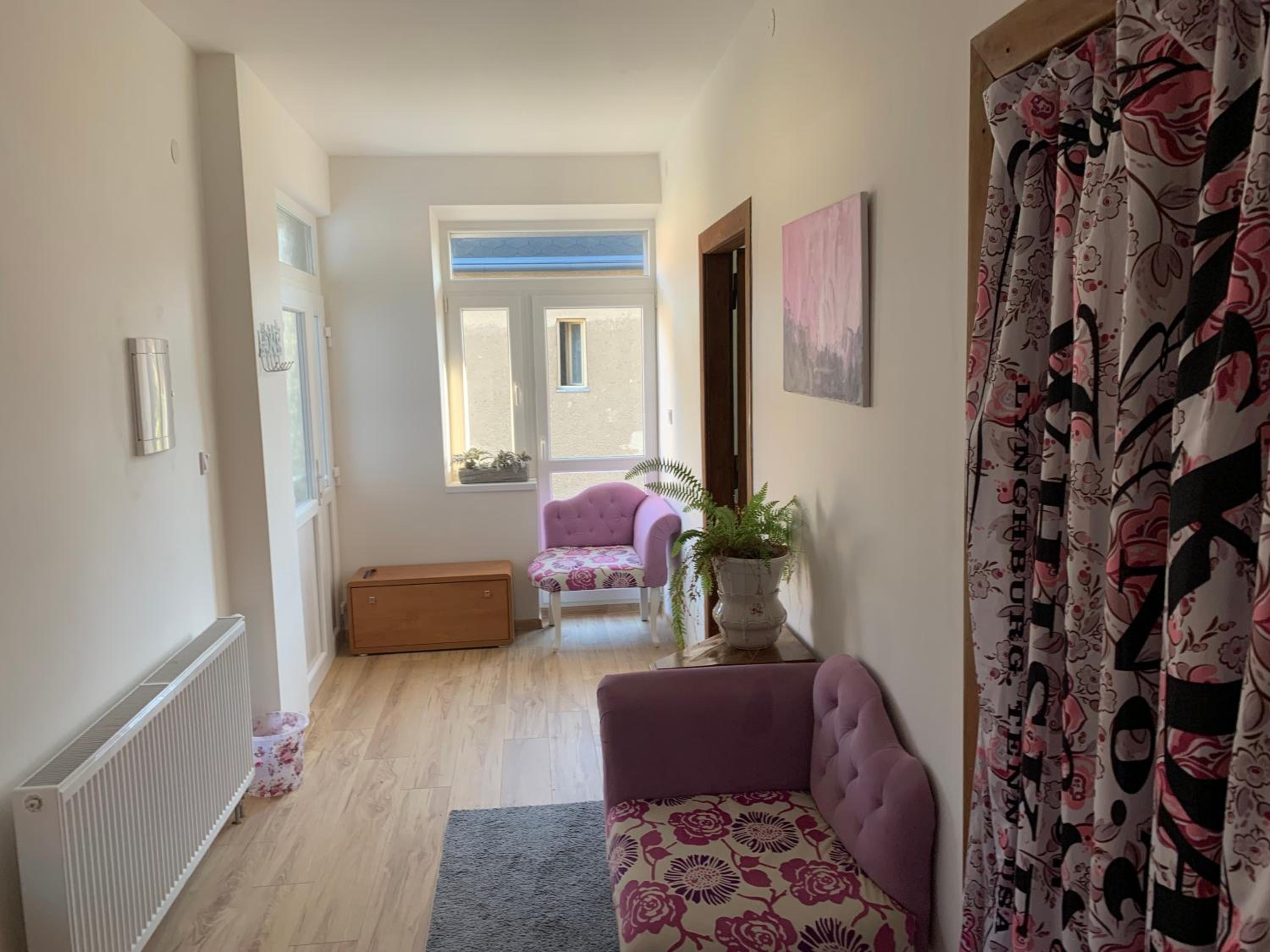 Two-Bedroom House - Photo 11