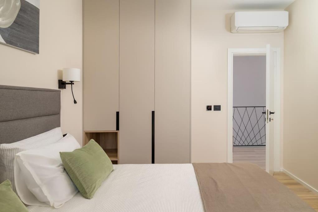 Three-Bedroom Villa photo 1