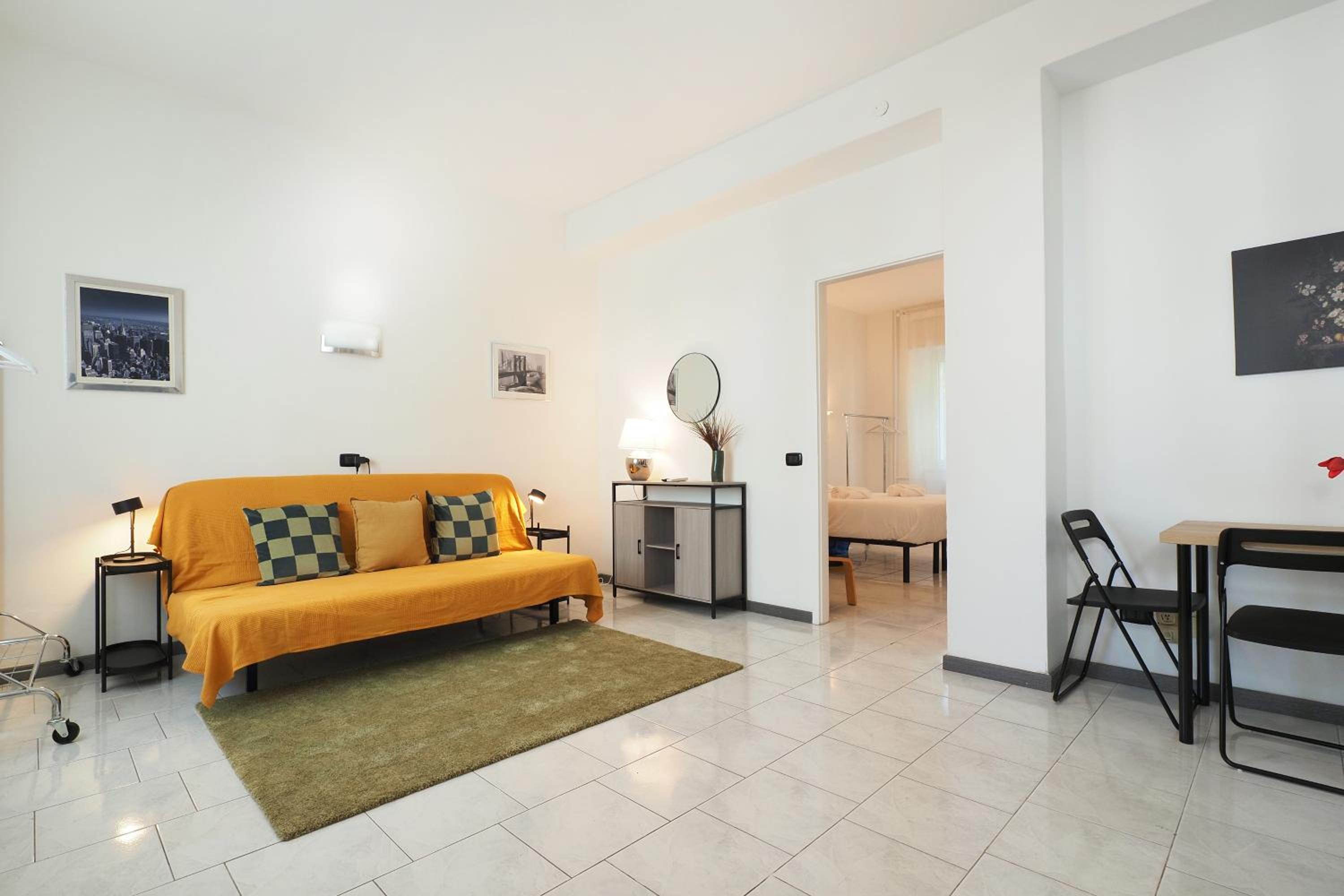 One-Bedroom Apartment