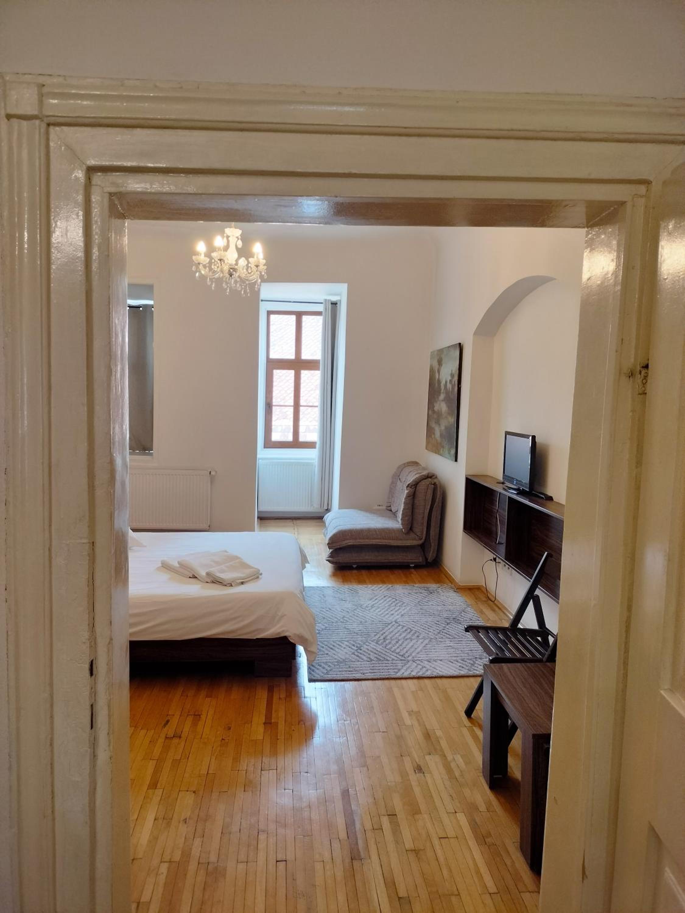 Apartment 22