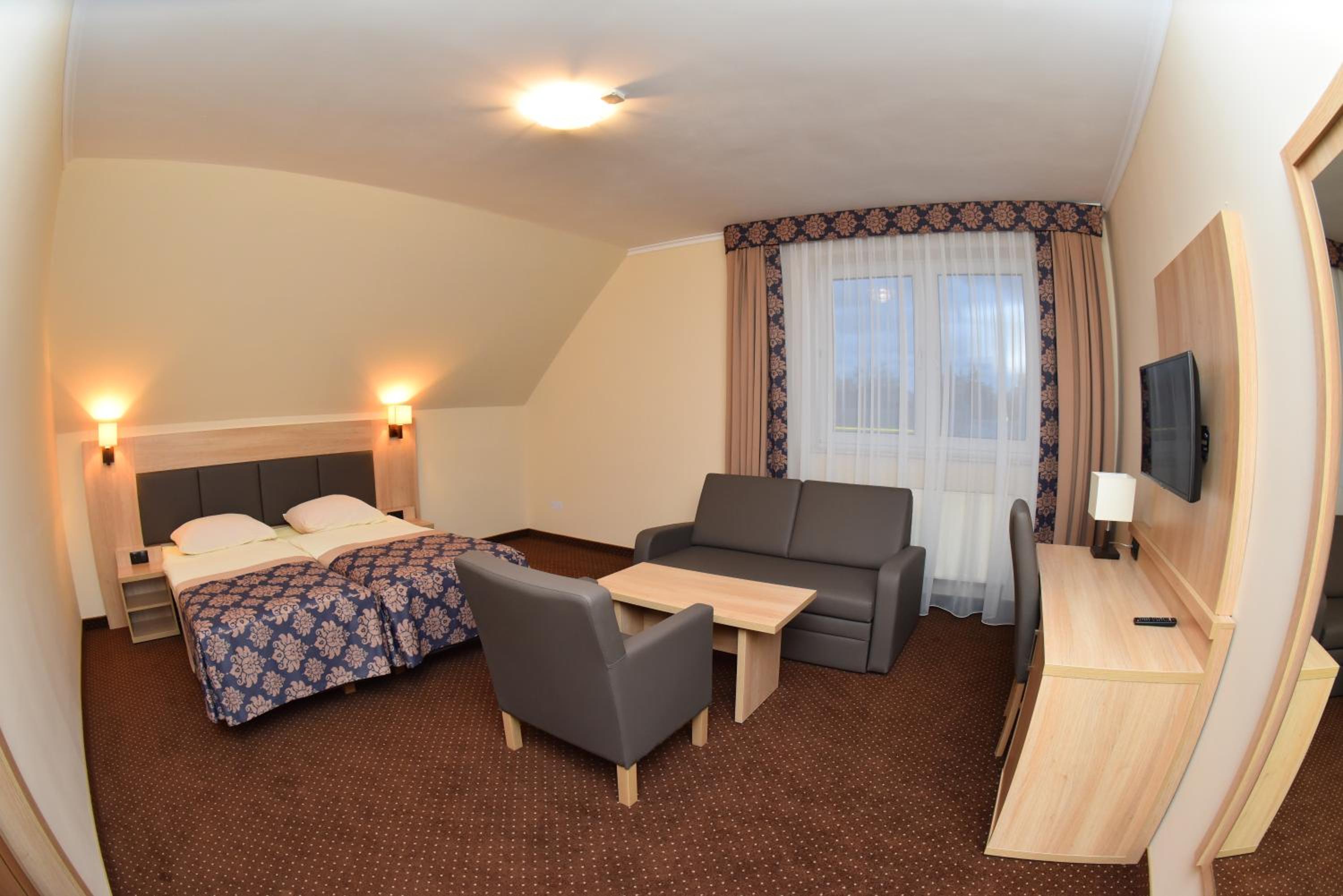 Double Room - Photo 2