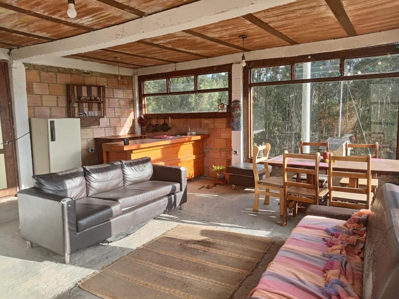 Three-Bedroom House photo 1