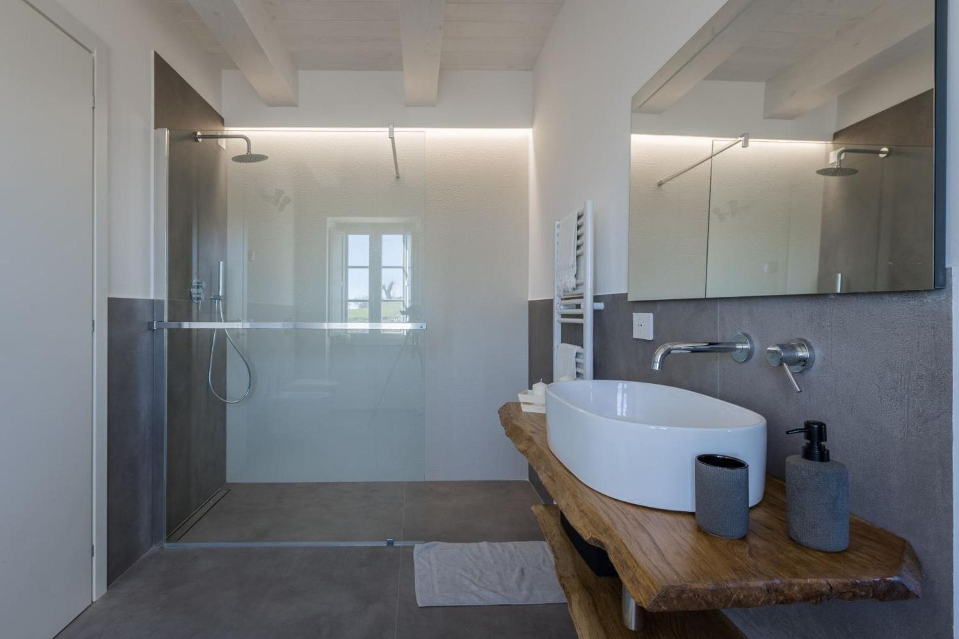 Villa with Private Pool photo 3