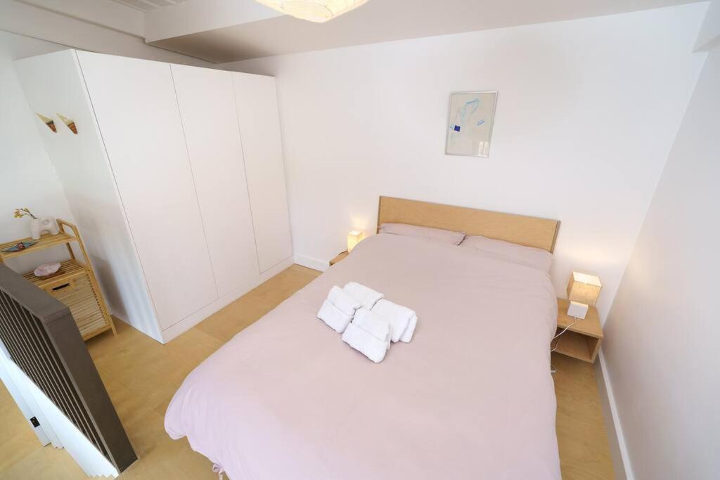 Deluxe Apartment photo 2