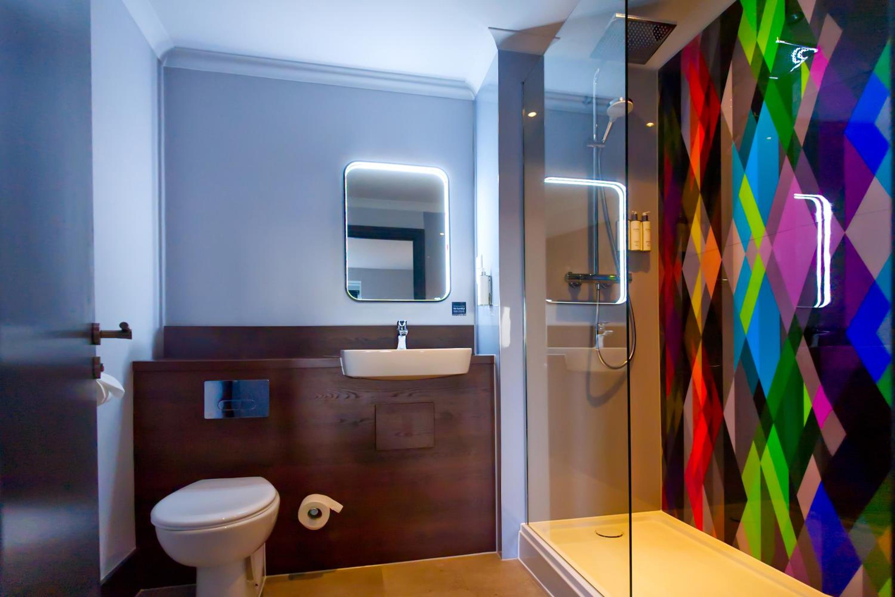 Double Room - Photo 7