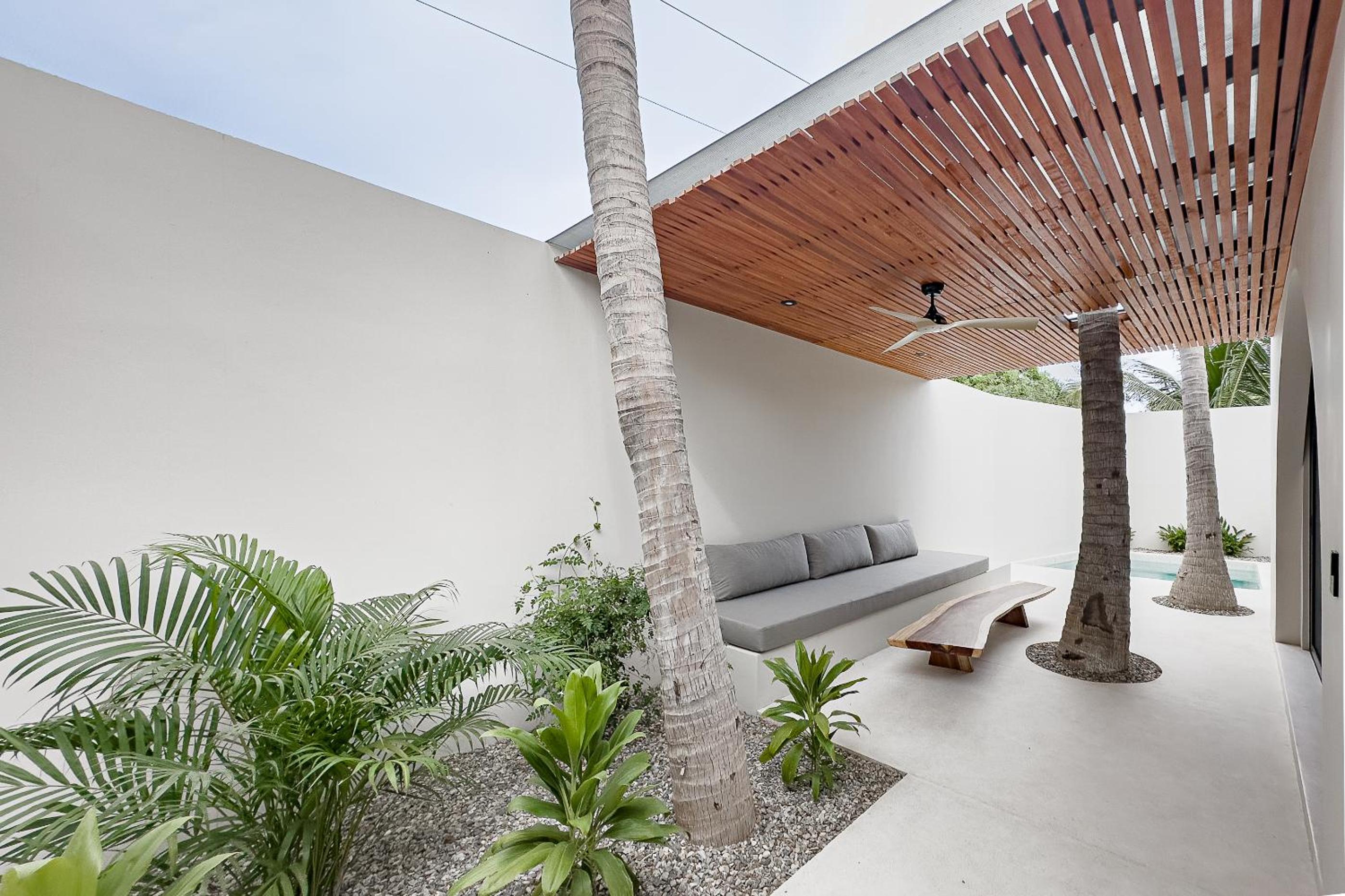 Villa with Private Pool photo 3