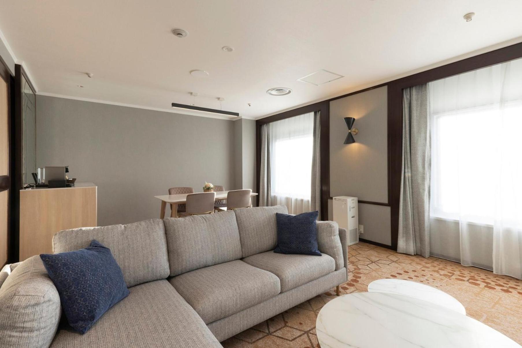 King Suite