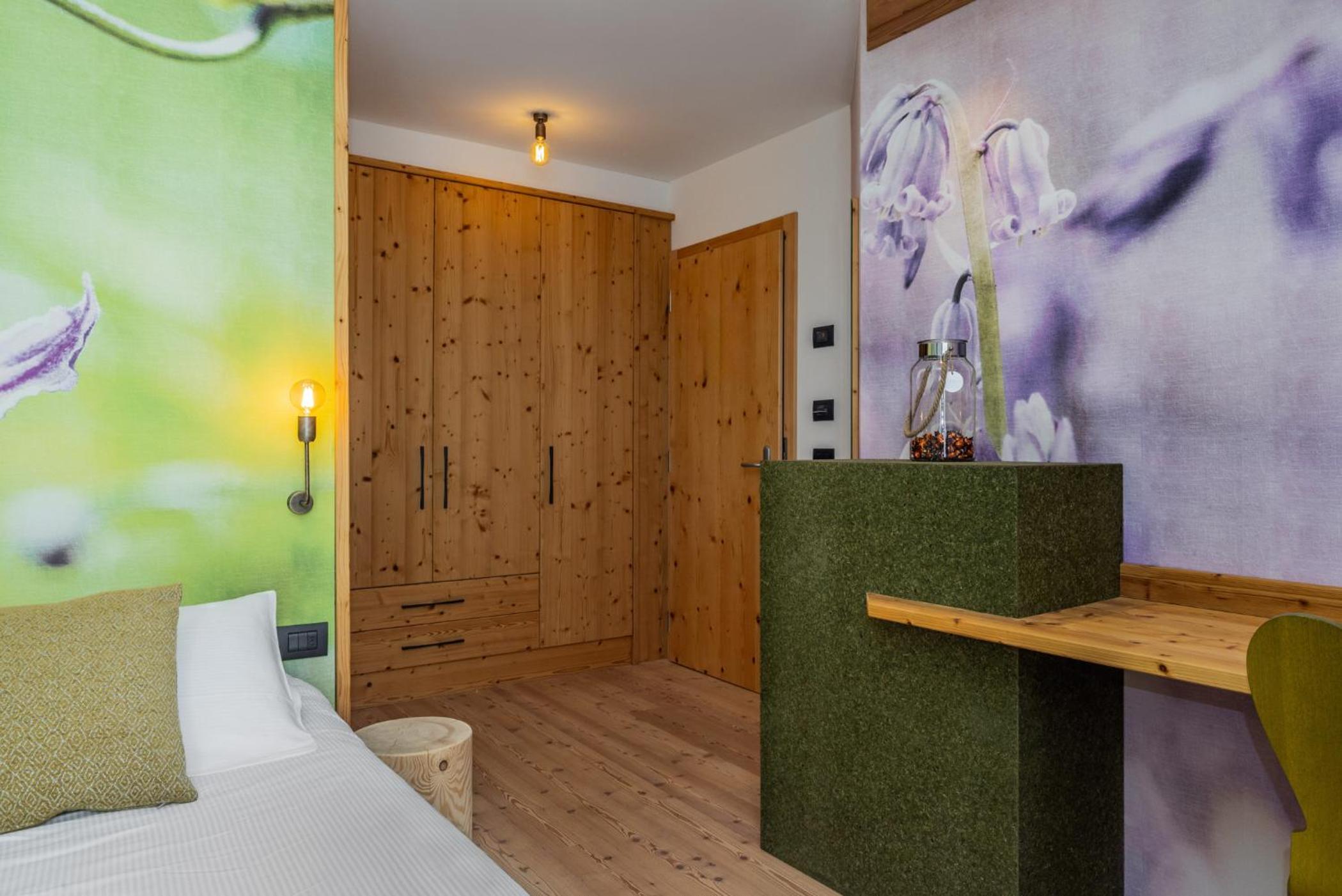 Double or Twin Room with Balcony photo 1