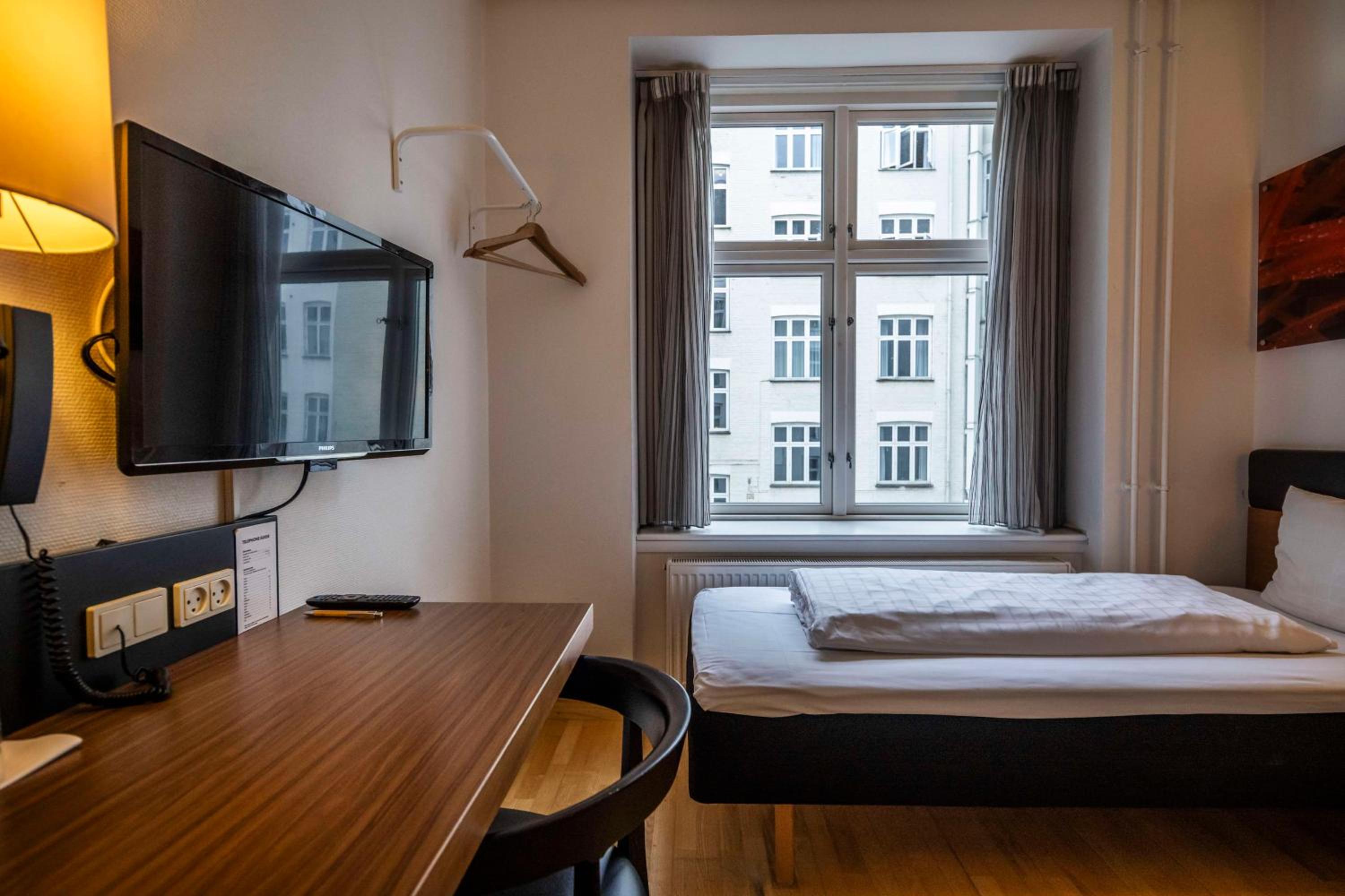 Economy Single Room photo 3