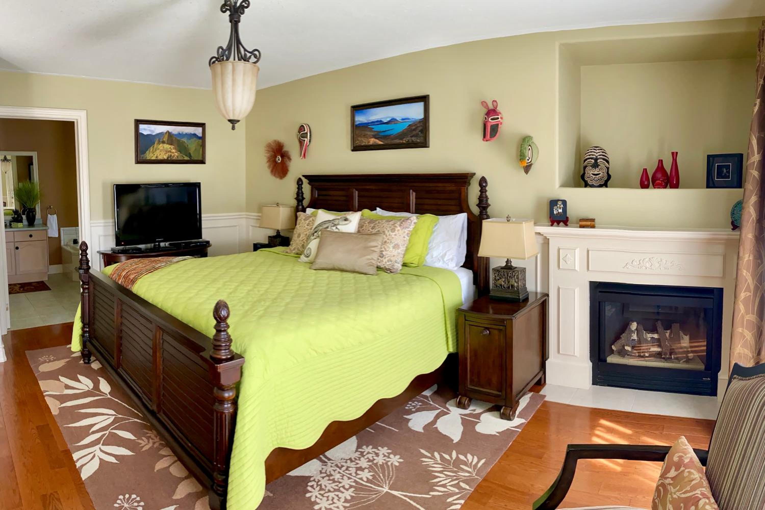 King Suite with Spa Bath