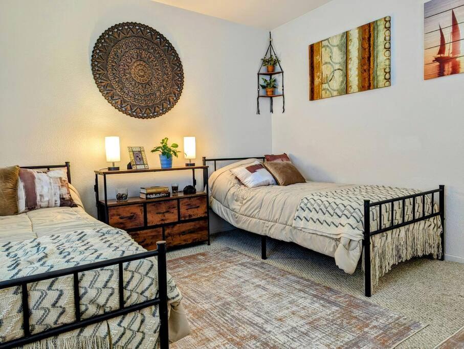 Two-Bedroom House photo 2