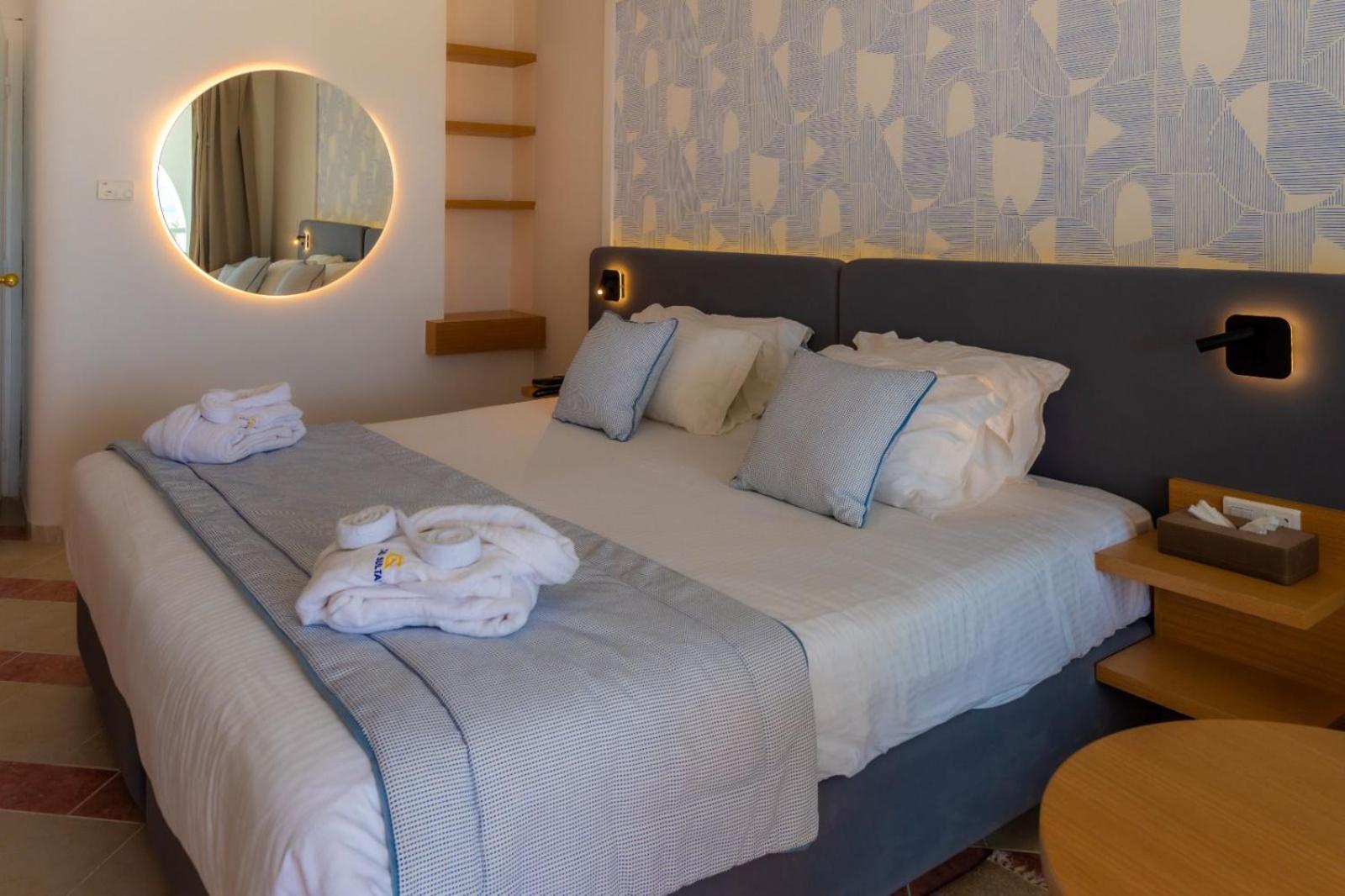 Twin Room with Garden View - Photo 4