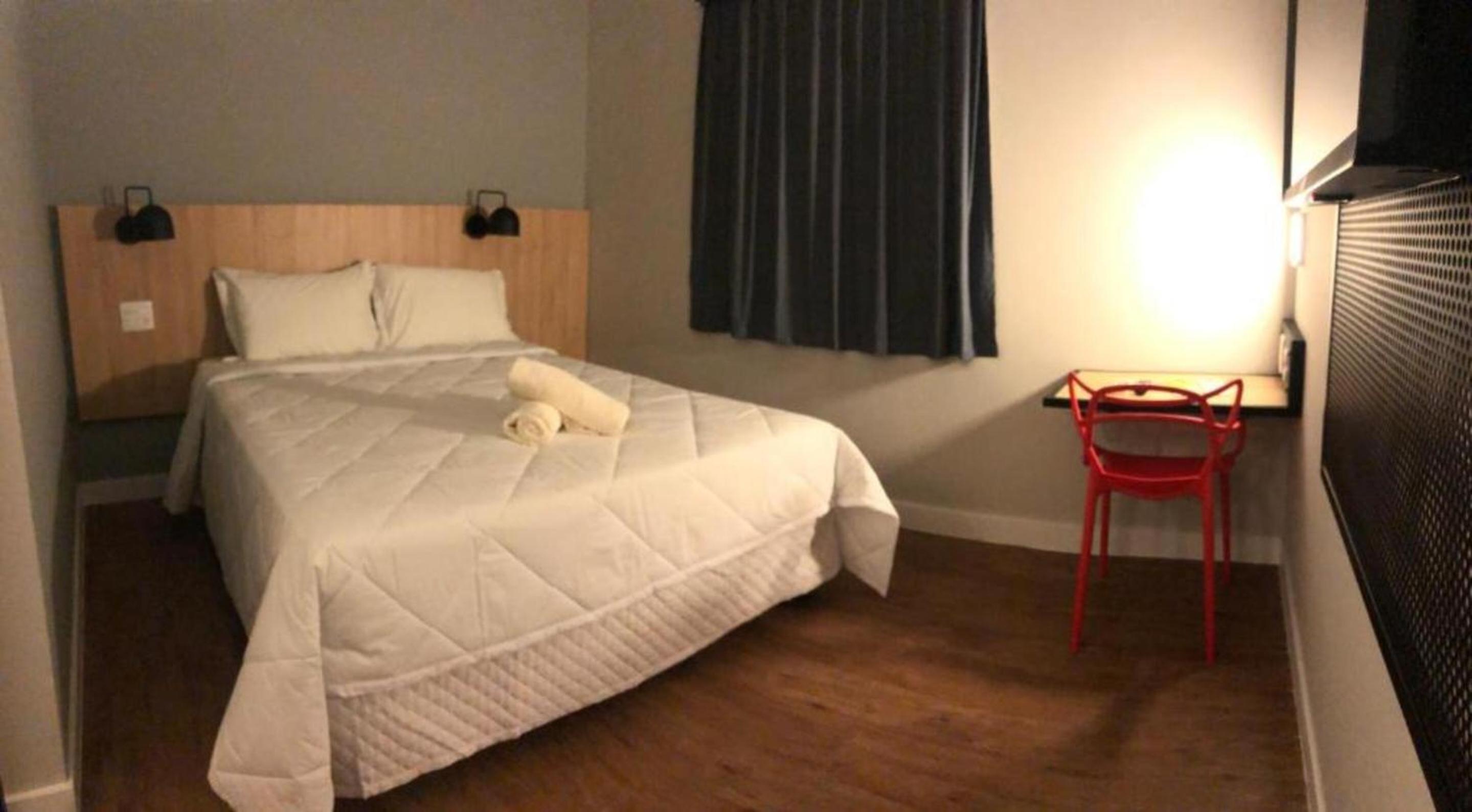 Standard Queen Room photo 3