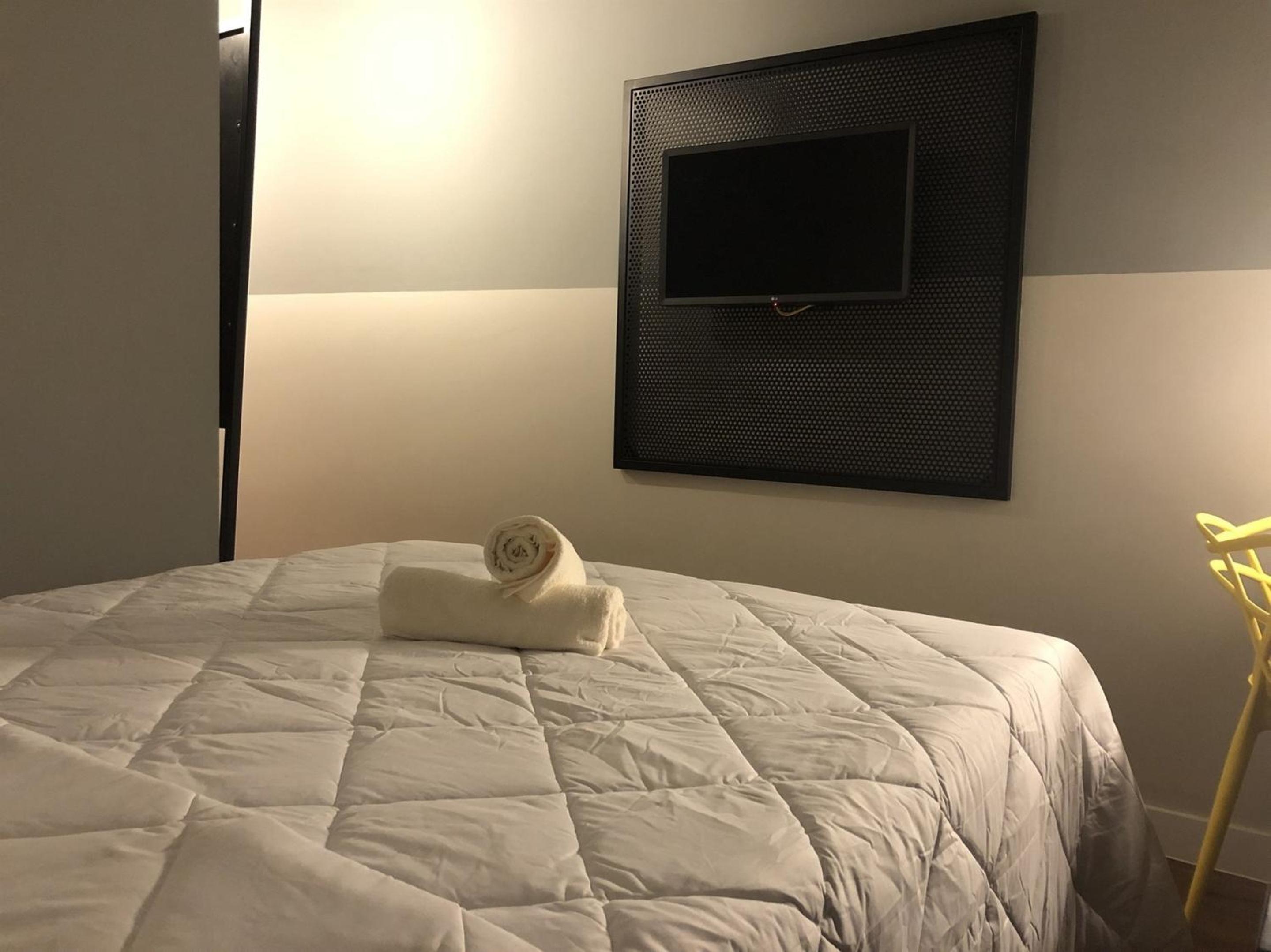 Standard Queen Room photo 2