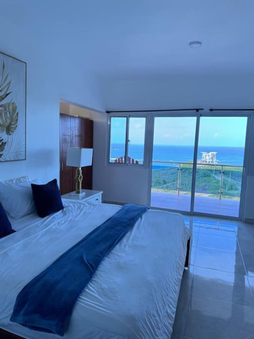 Villa With Sea View photo 1