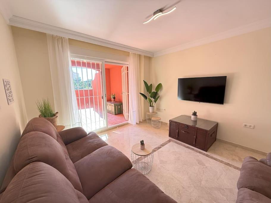Apartamento de Dos Habitaciones con Terraza