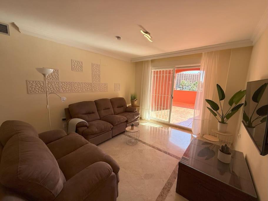 Two-Bedroom Apartment with Terrace photo 2
