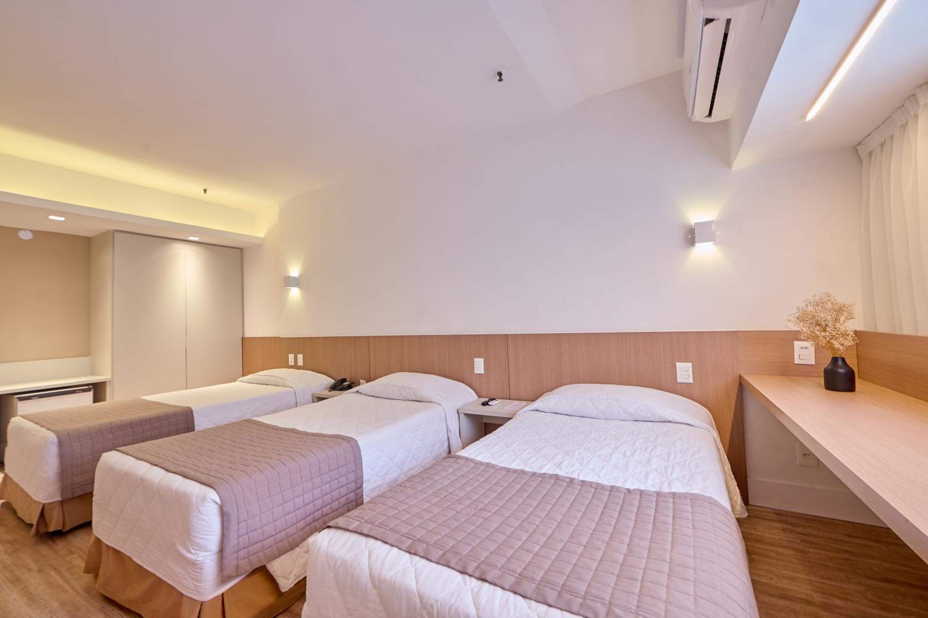Quarto Standard Plus Triplo