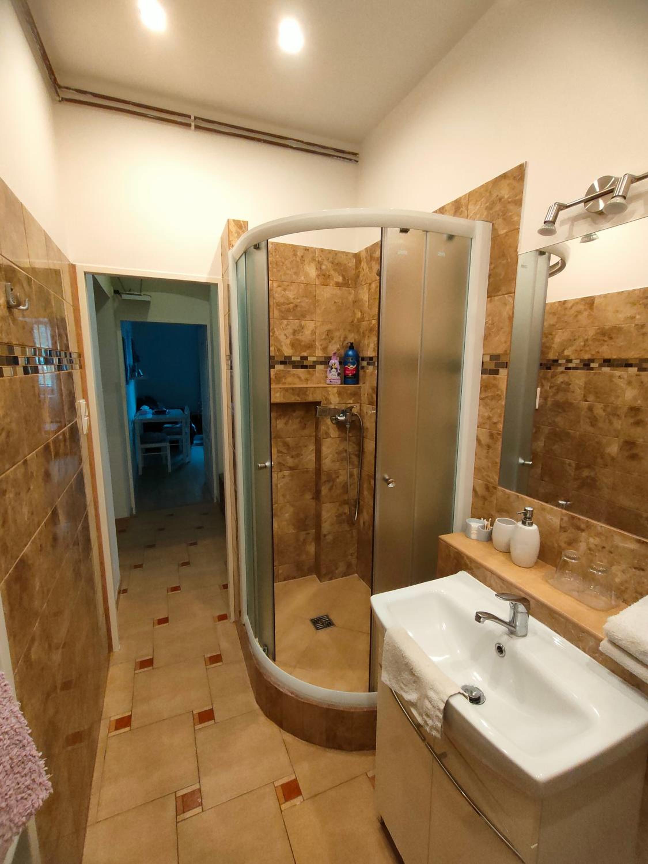 Standard Apartment - Photo 6