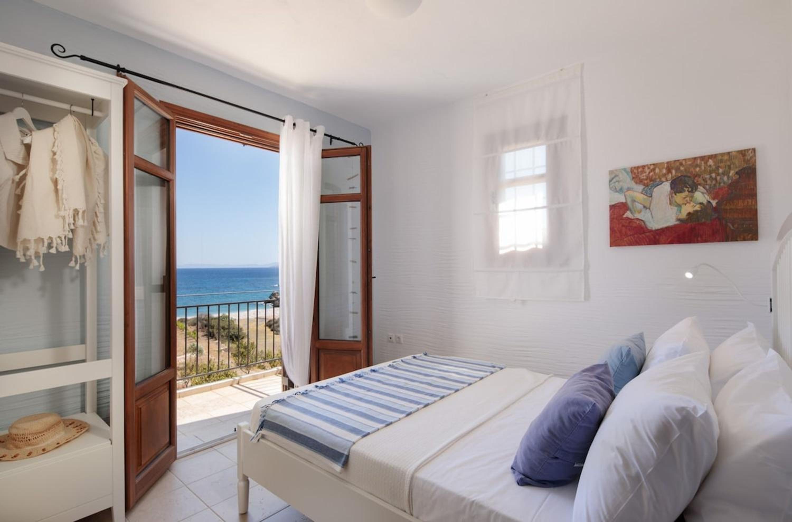 Villa - Beach Front photo 1