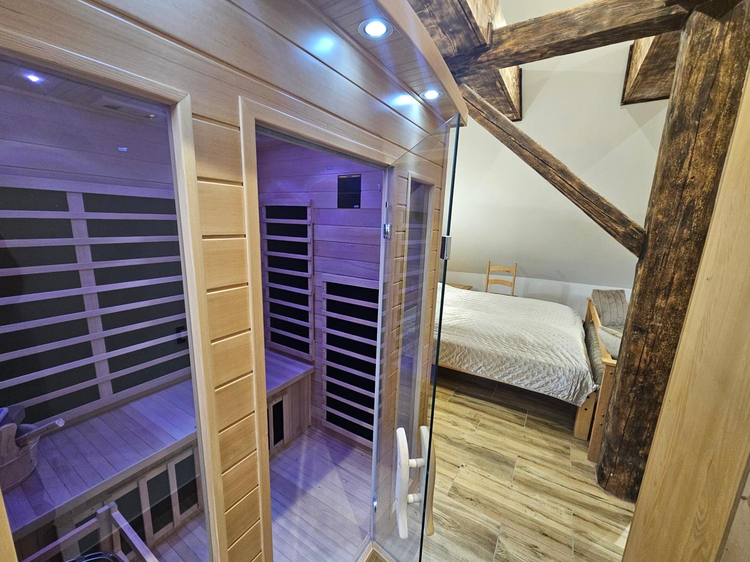 One-Bedroom Apartment with Spa Bath photo 2