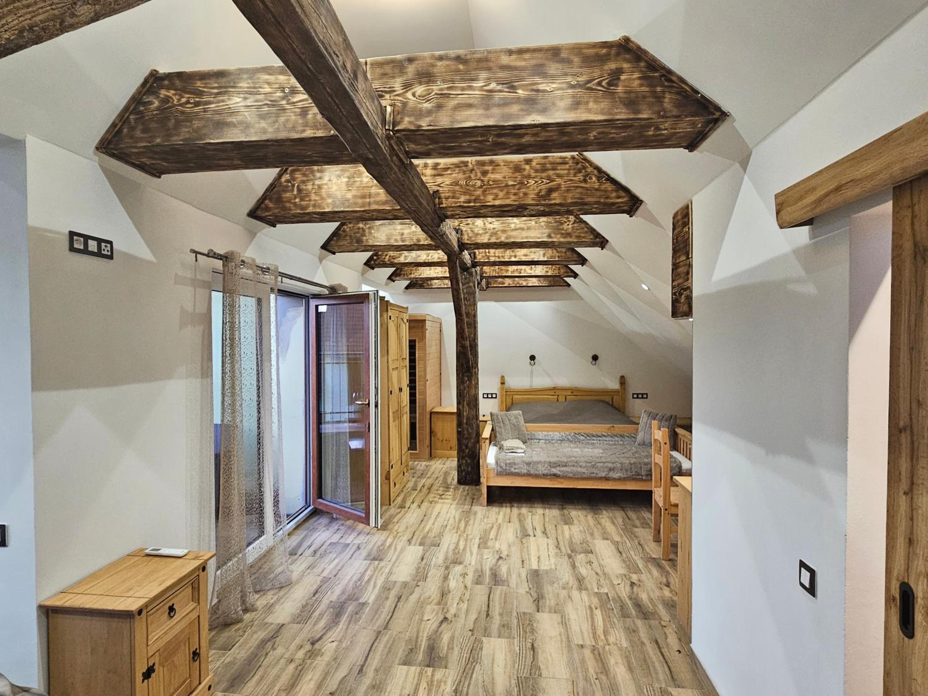 One-Bedroom Apartment with Spa Bath photo 3