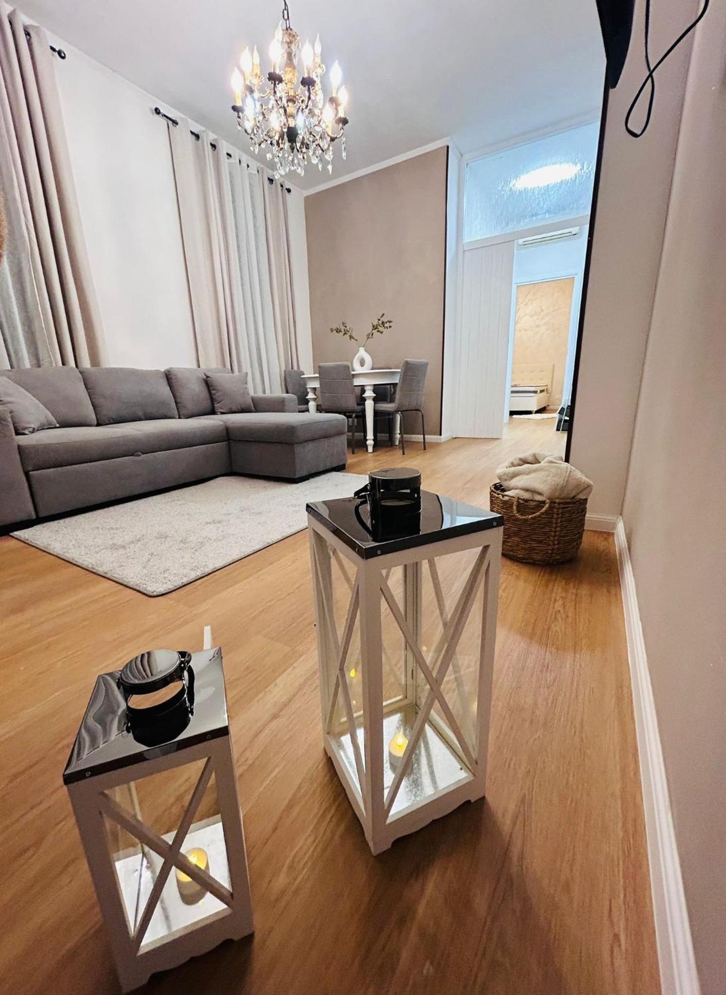 Apartment photo 1