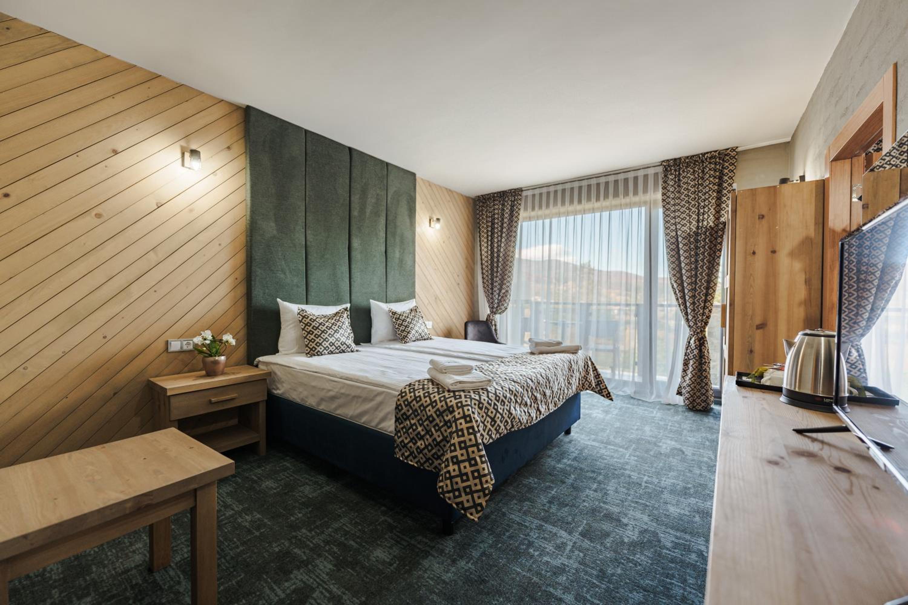 Double Room Lux with Balcony photo 1