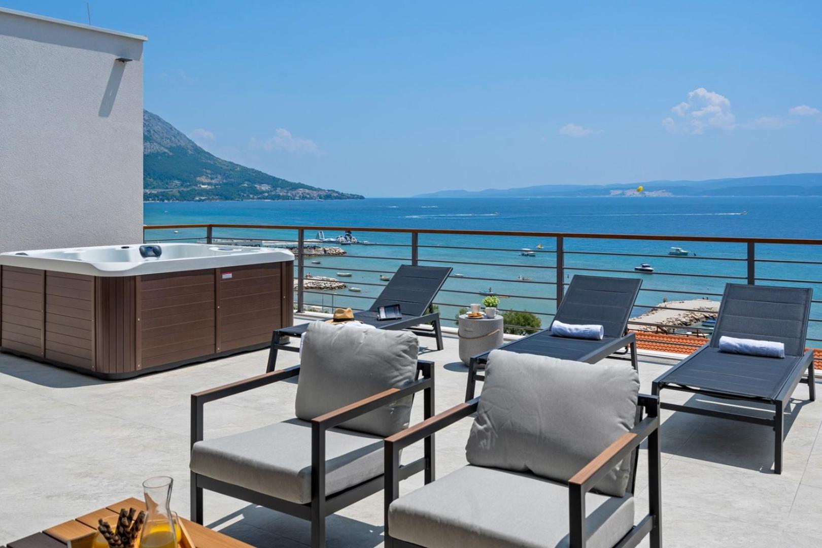 Villa with Sea View photo 3