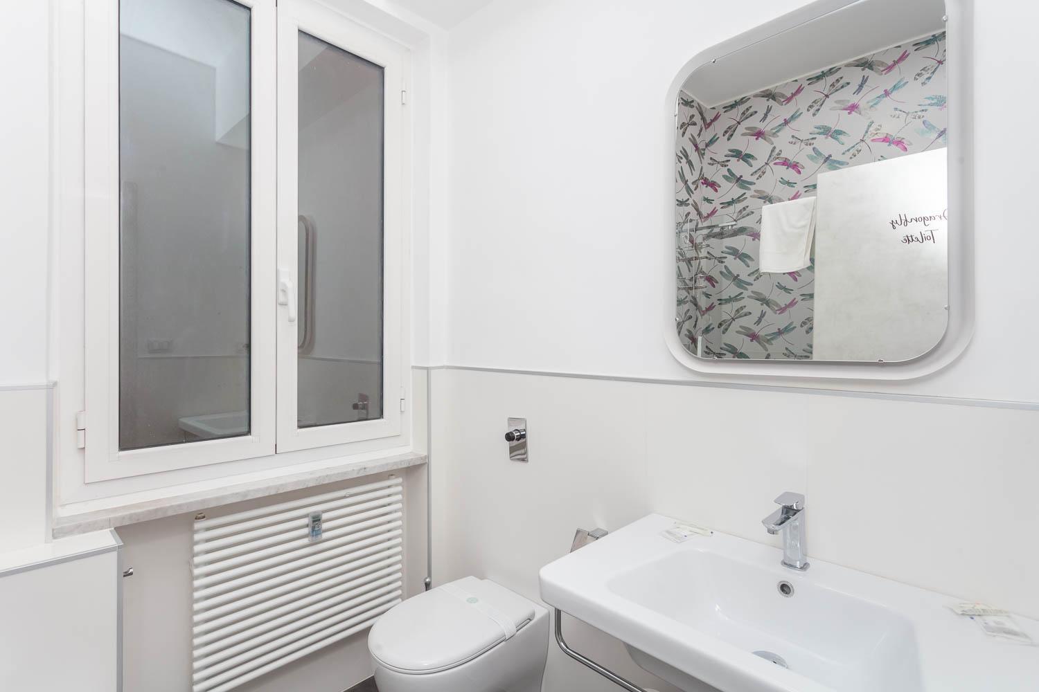 Double Room with Private External Bathroom photo 2