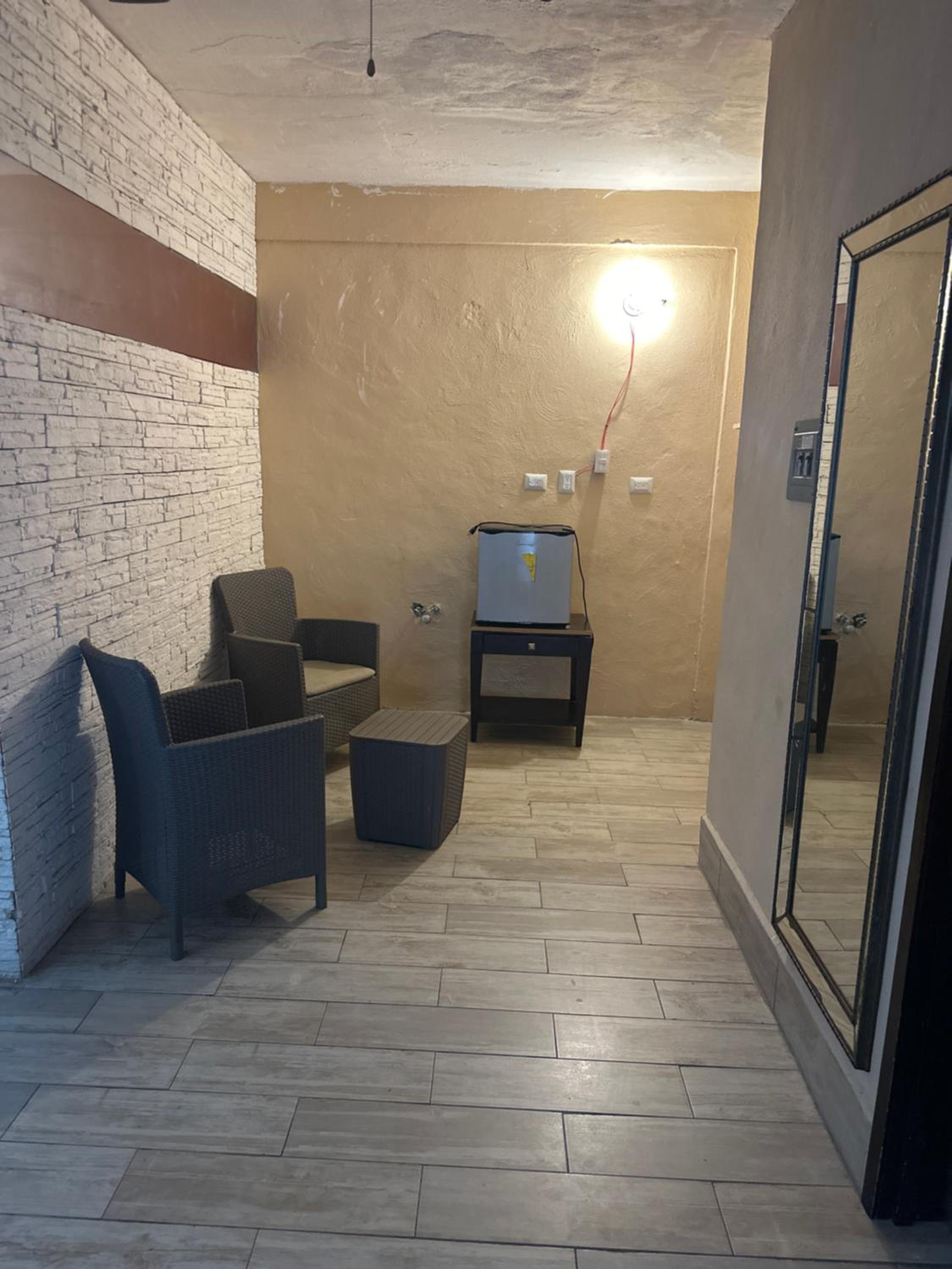 Family Room photo 3
