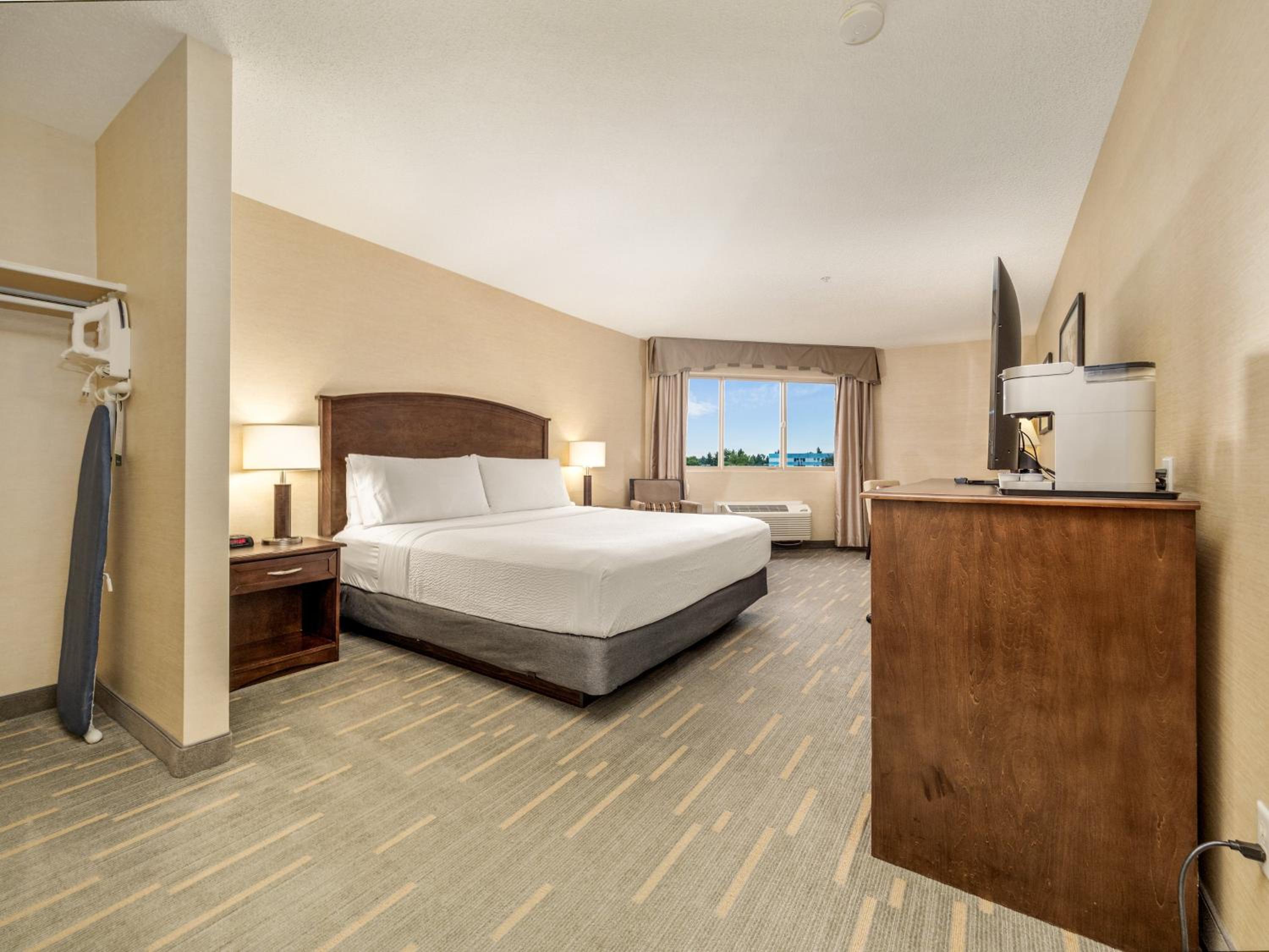 Standard King Room - Photo 3