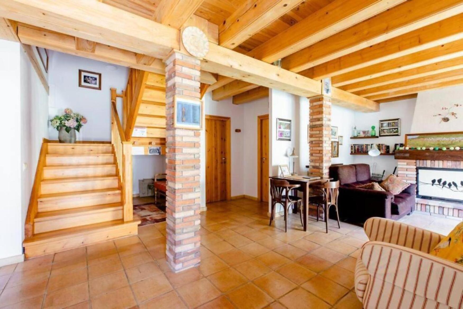 Casa de cuatro habitaciones