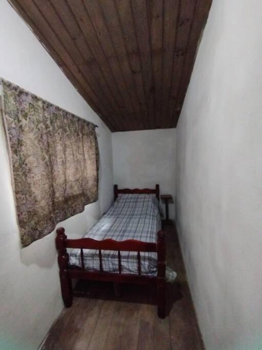 Four-Bedroom House photo 3