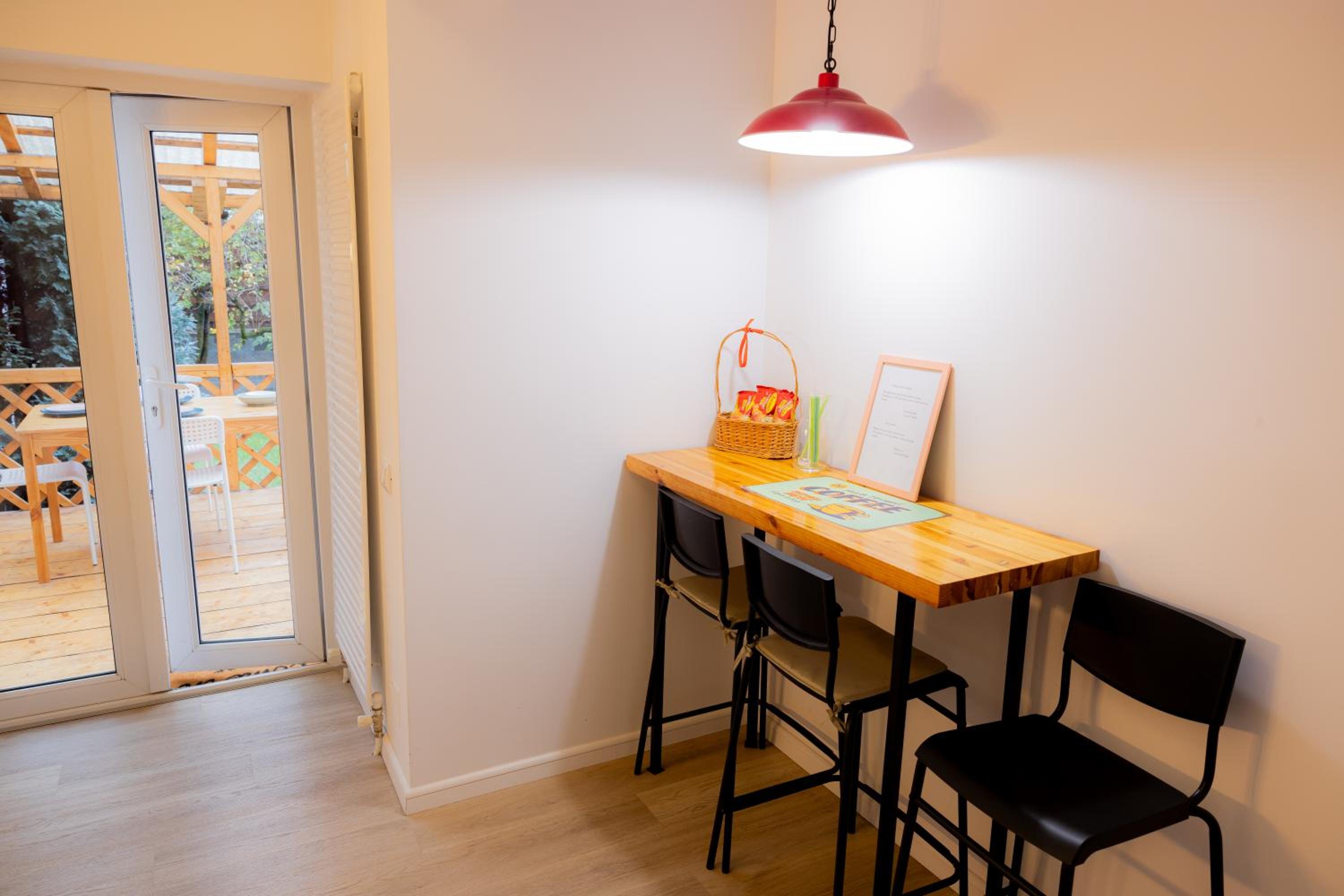 One-Bedroom Apartment - Photo 27