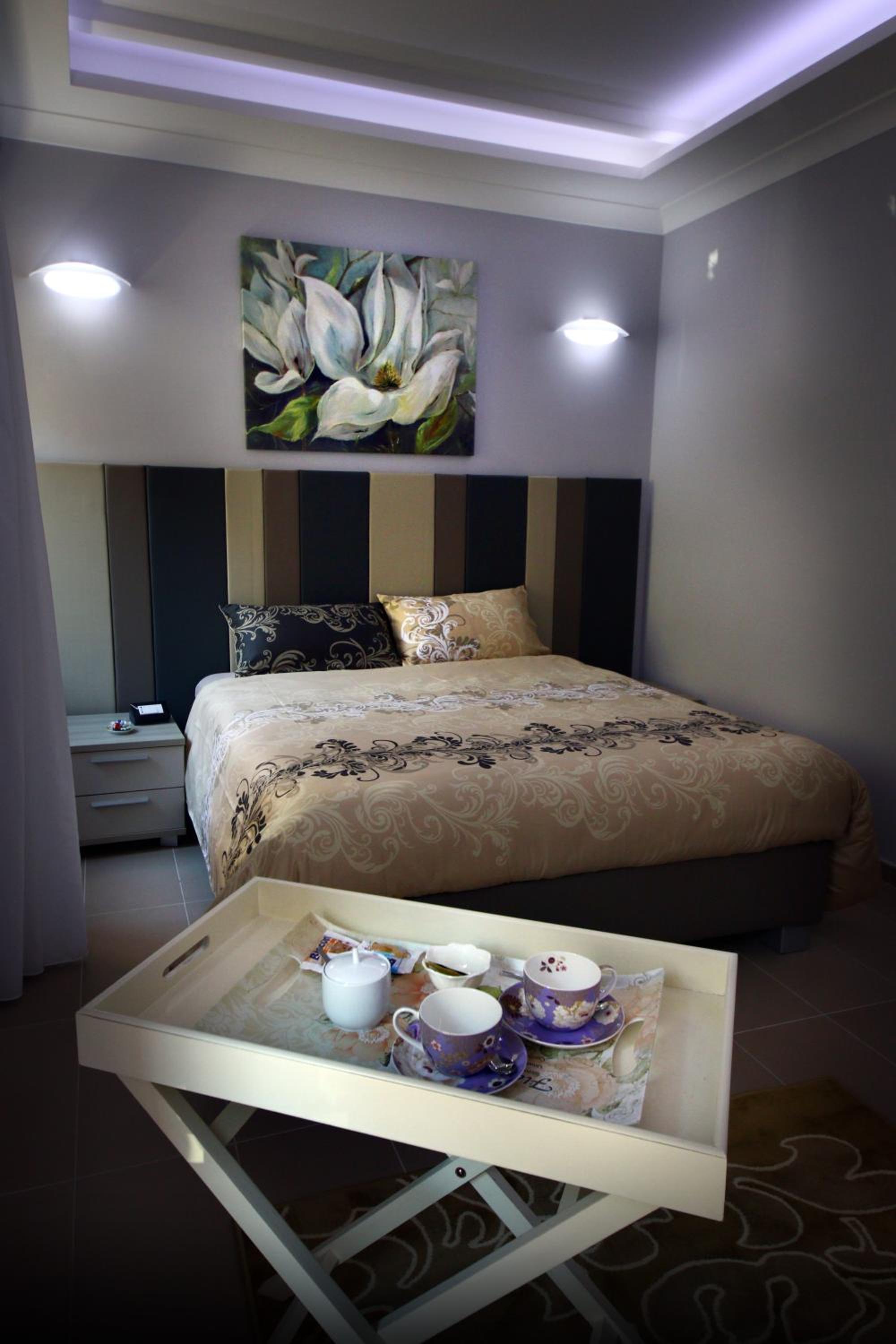 Triple Room with City View - Photo 1