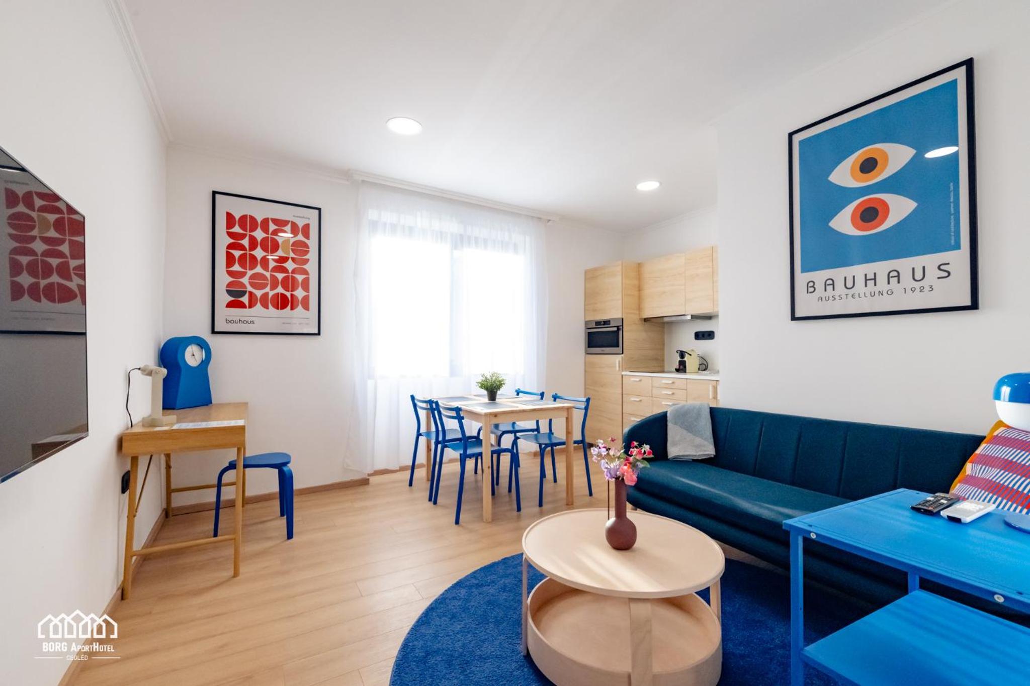 One-Bedroom Deluxe Apartment photo 1