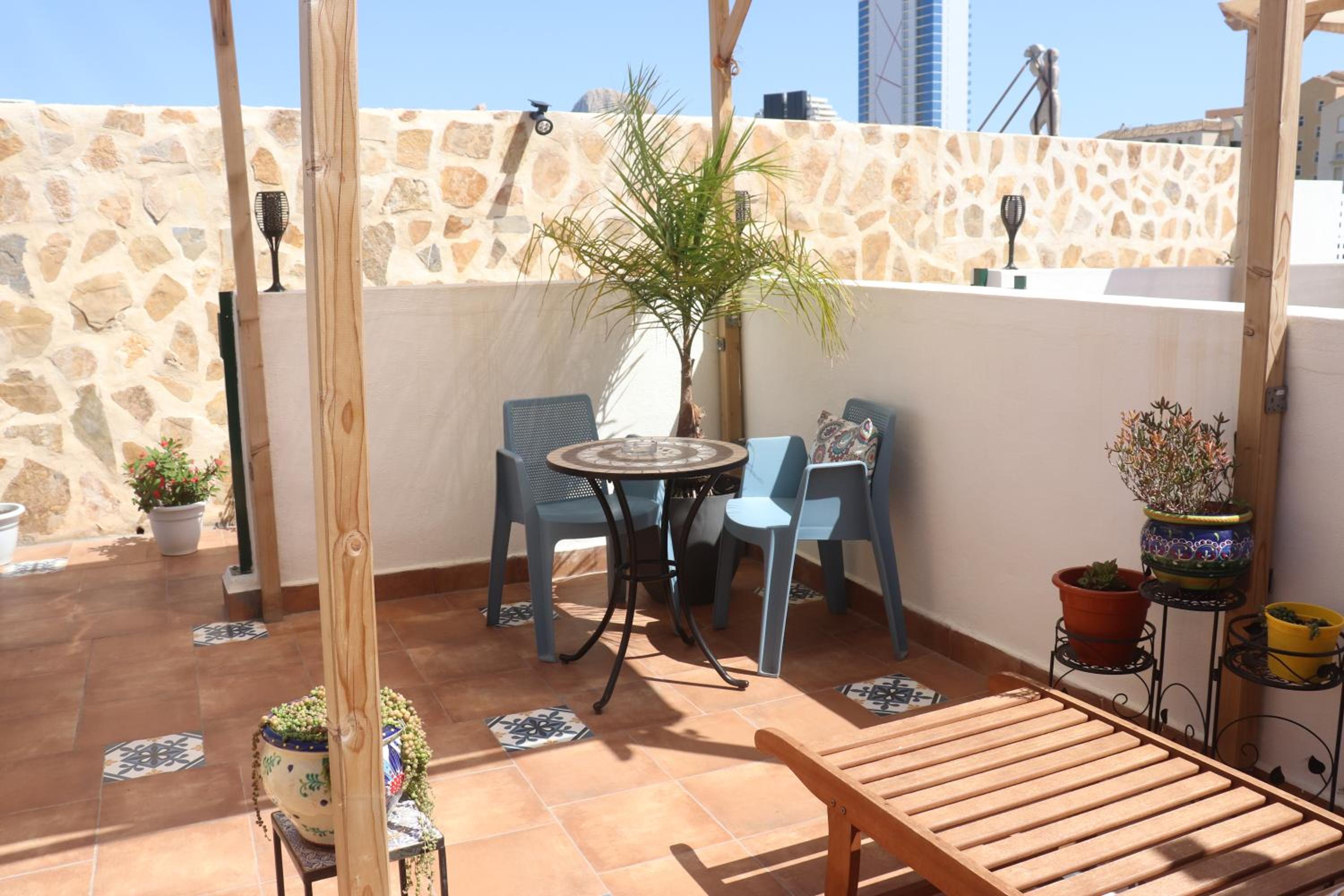 Double Room with Terrace thumbnail 5