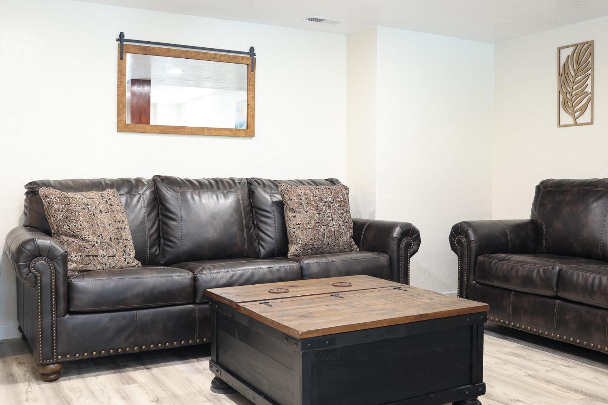 One-Bedroom Suite photo 2