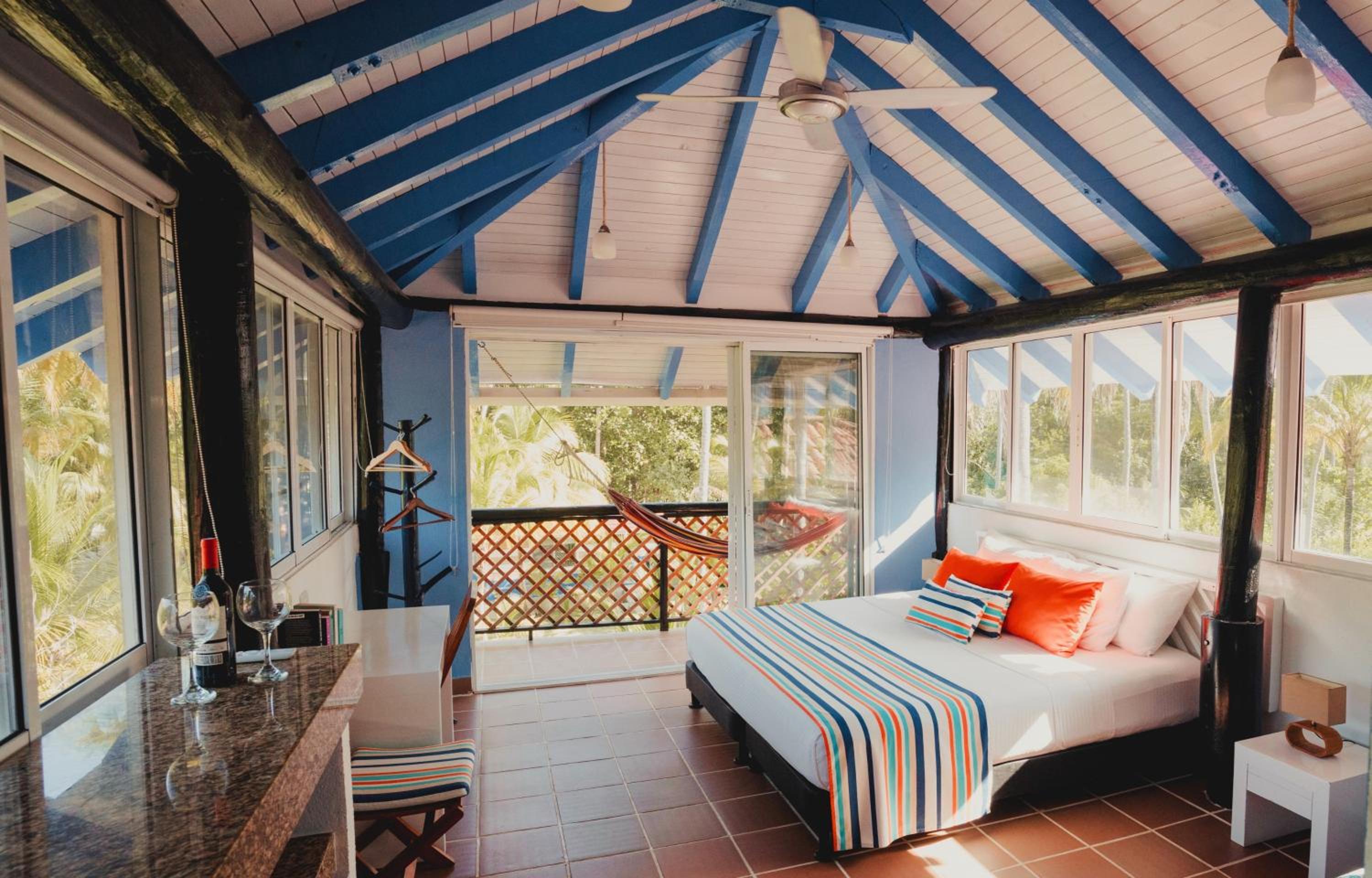 Suite with Balcony photo 1